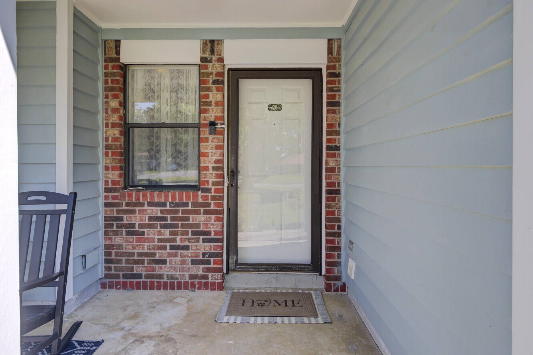 Ladson, SC 29456,406 Carolina Cir