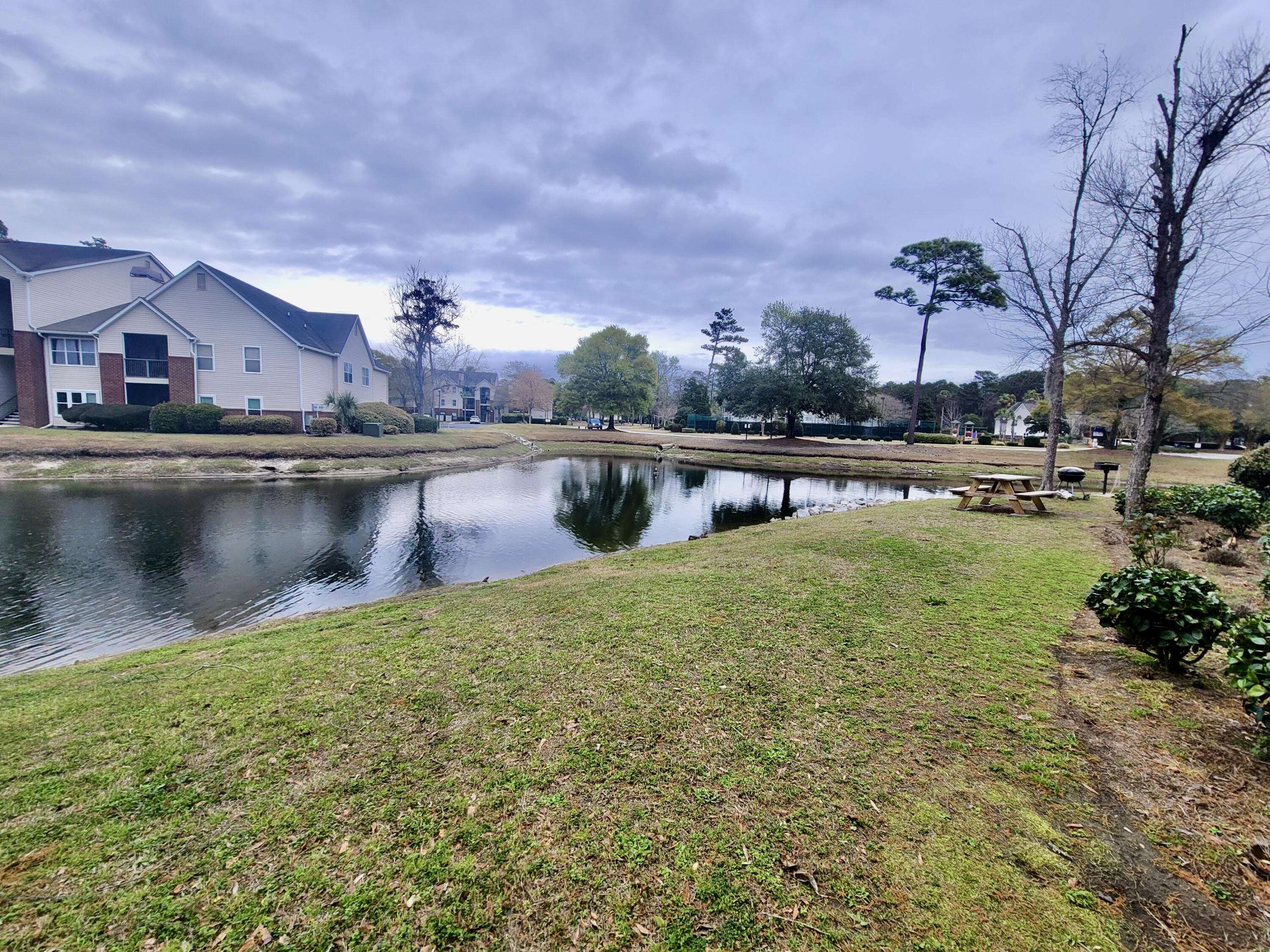 Mount Pleasant, SC 29466,2011 N Highway 17 #2100r