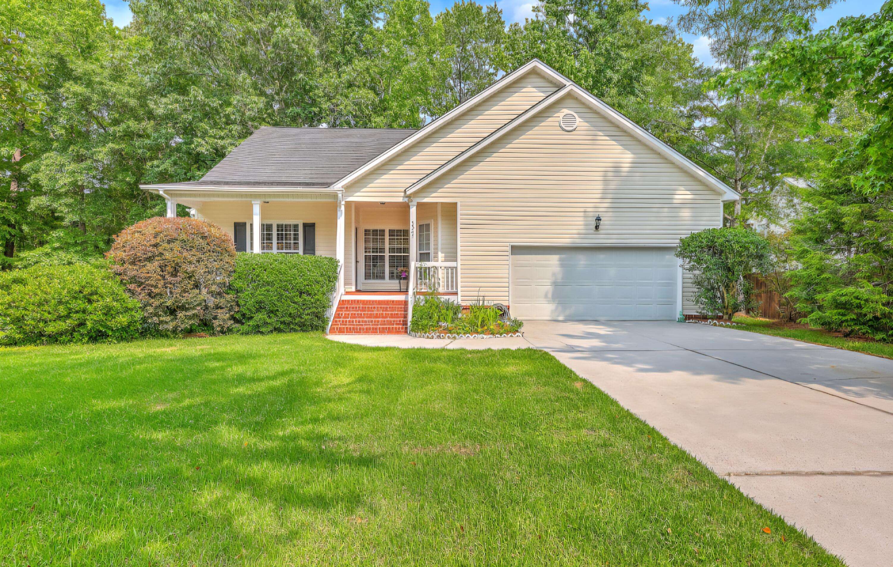 North Charleston, SC 29418,5347 Sundial Ct
