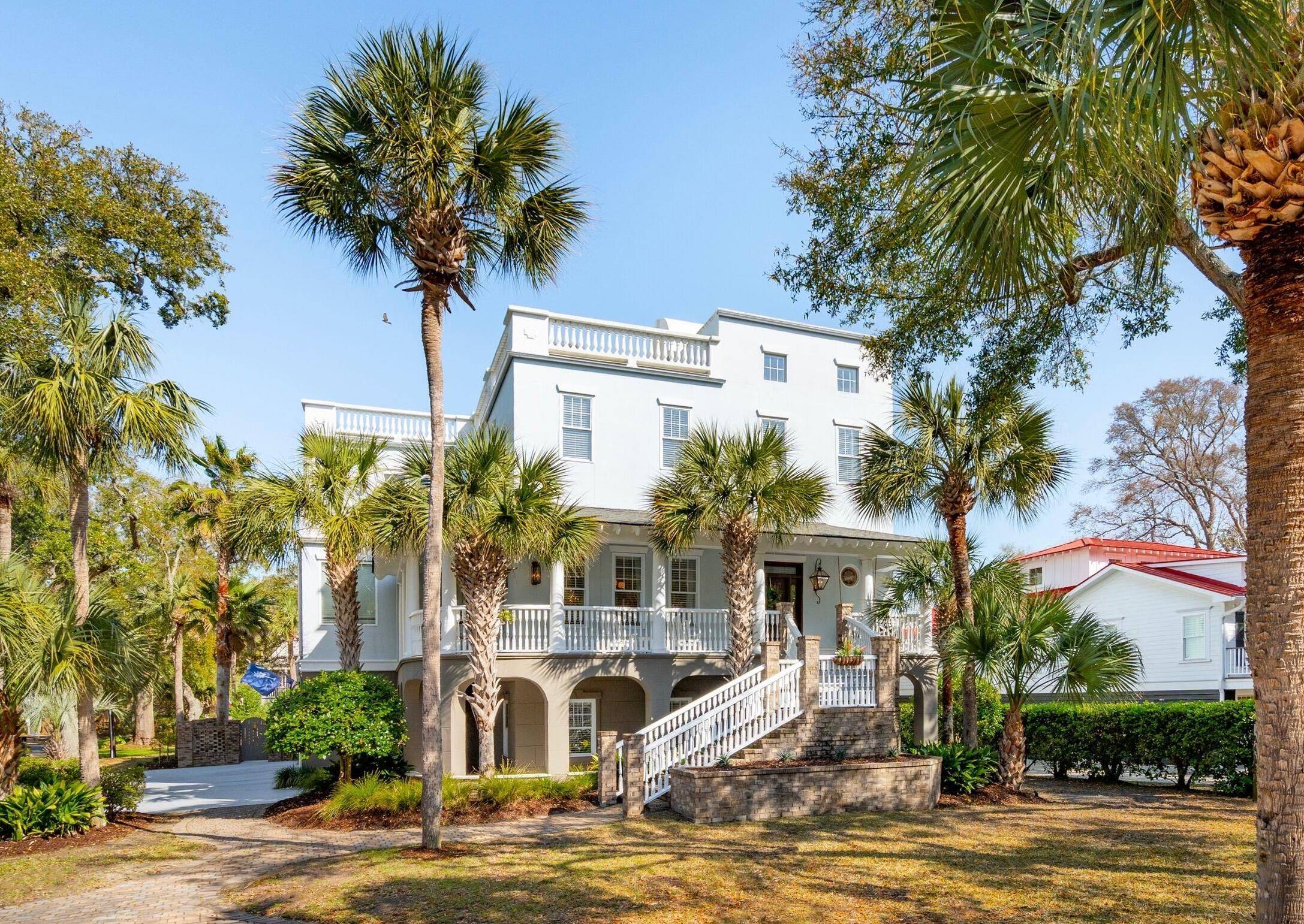 Isle Of Palms, SC 29451,3 Cross Ln