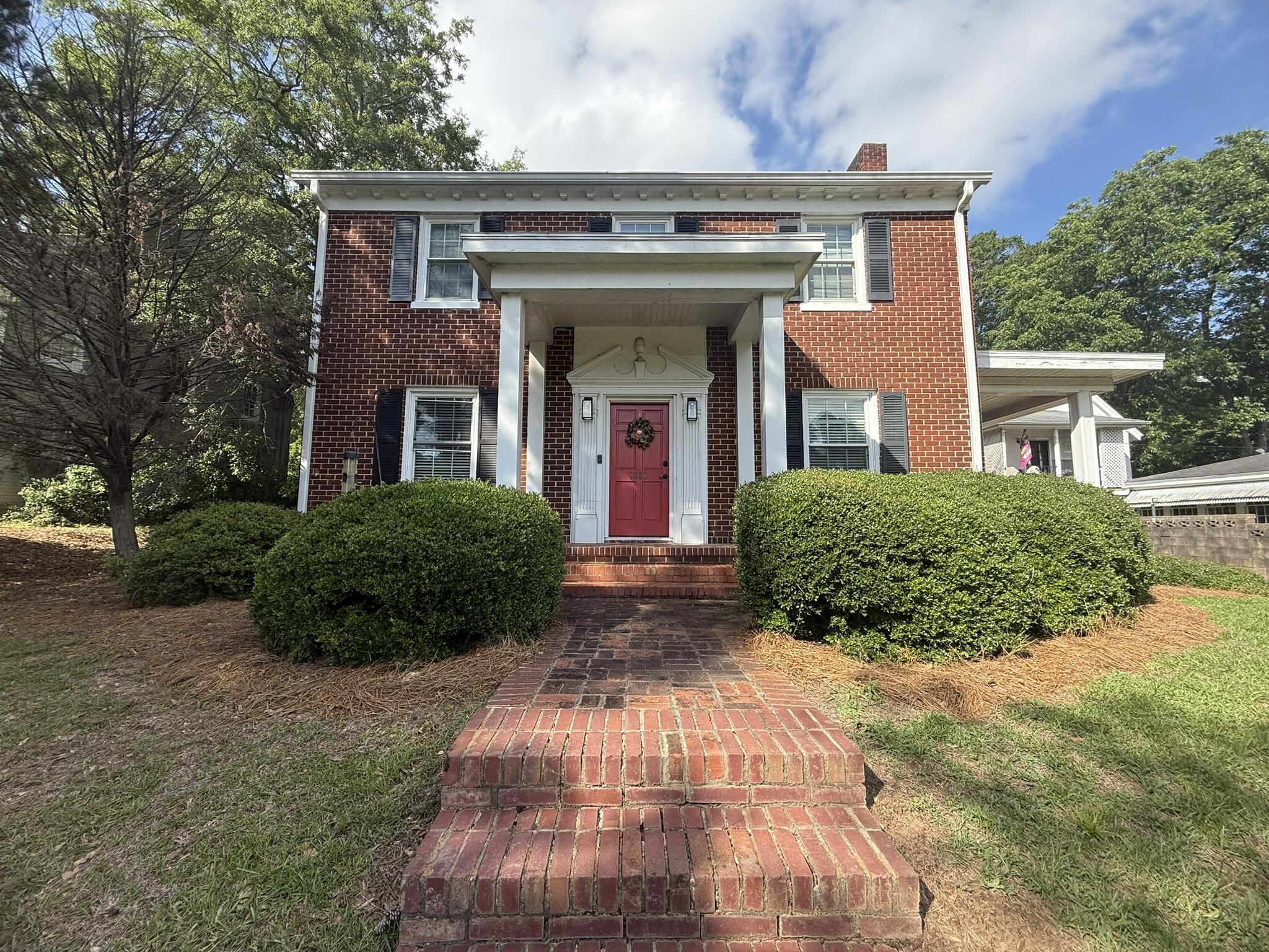 Orangeburg, SC 29115,1882 Broughton St
