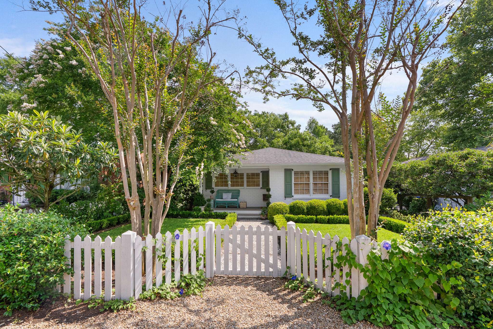 Mount Pleasant, SC 29464,708 Pitt St