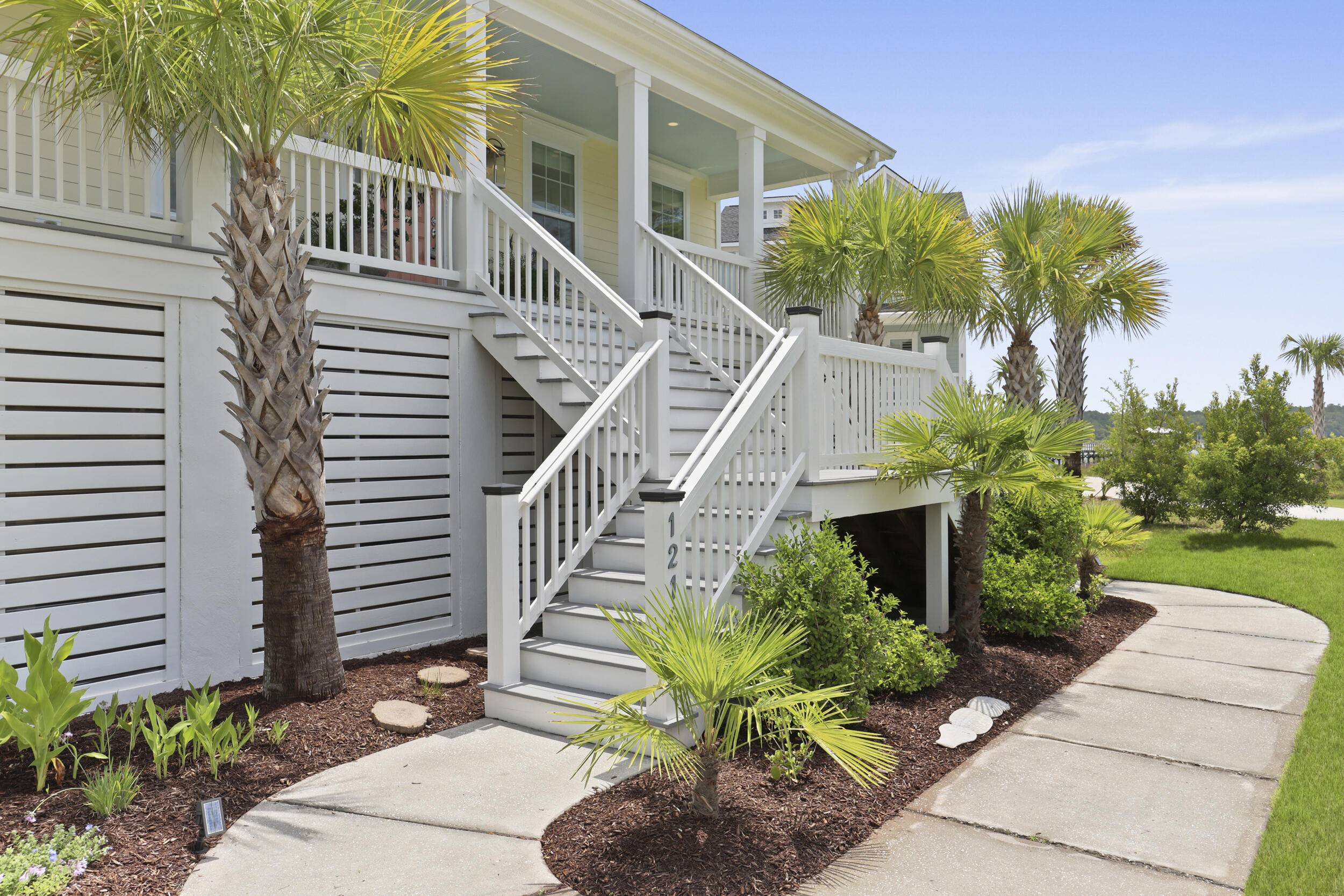 Charleston, SC 29492,1216 Rivers Reach Dr