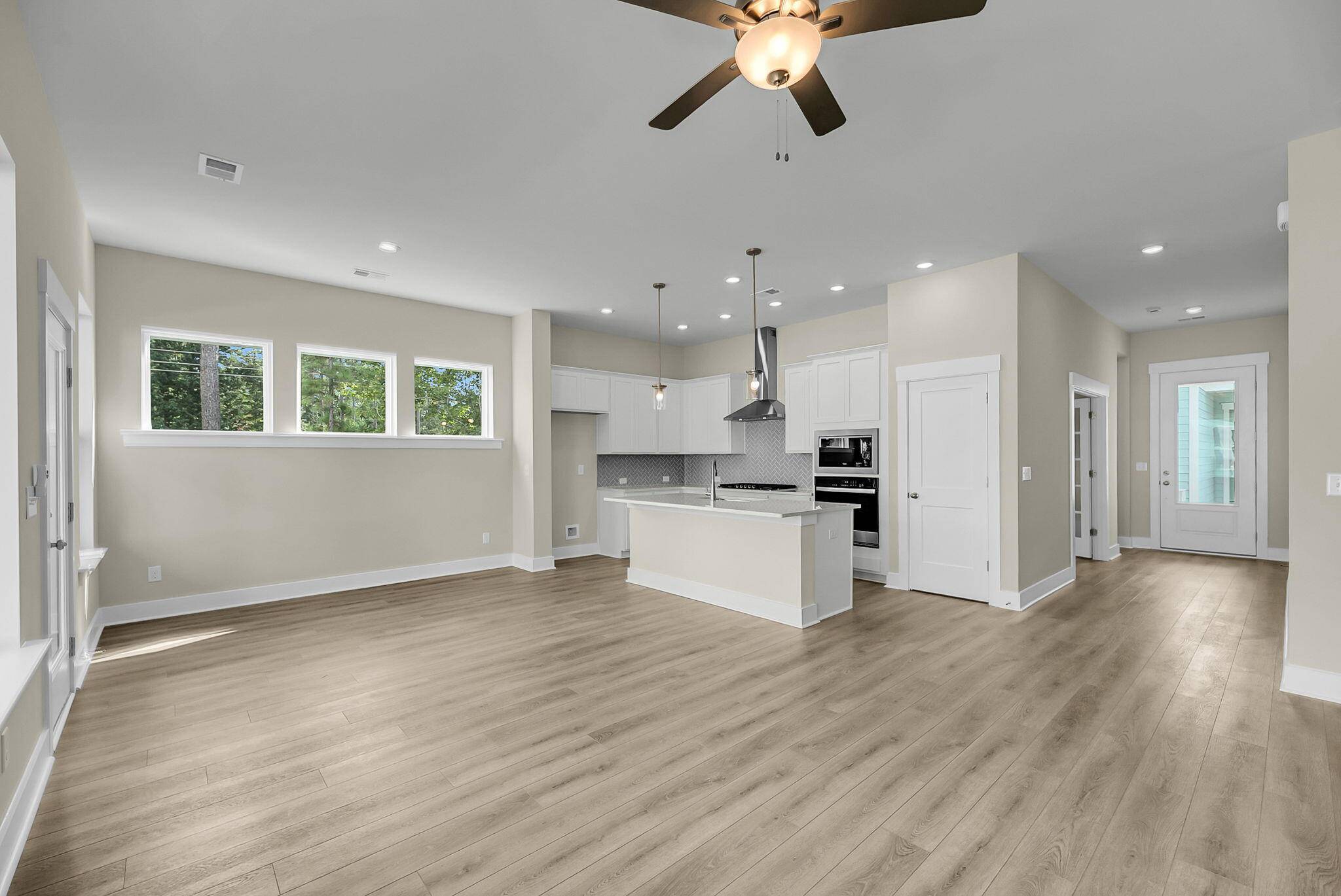 Summerville, SC 29486,338 Trailmore Ln