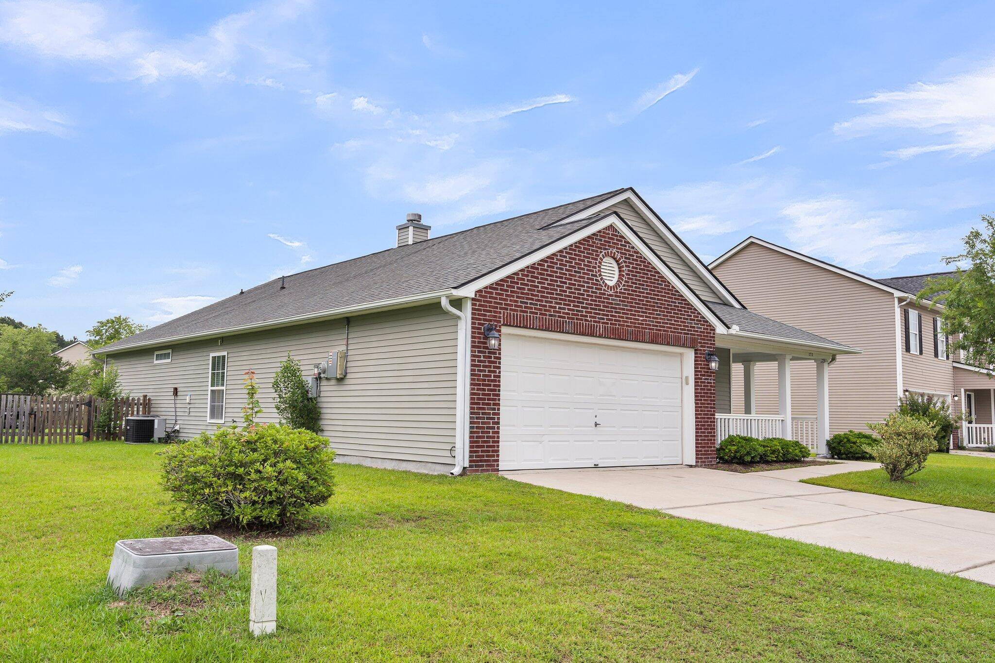 Summerville, SC 29483,173 Southport Dr
