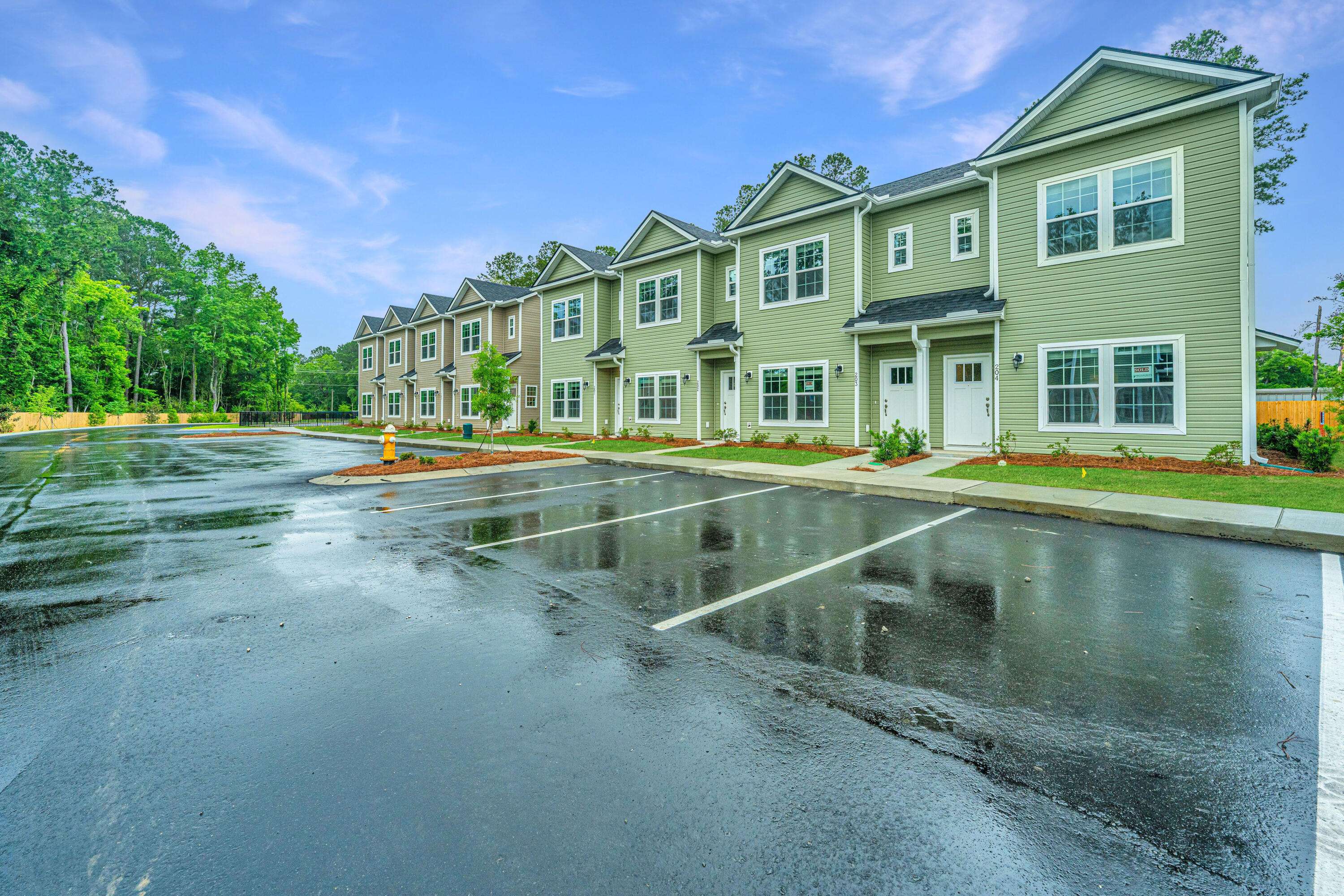 Wando, SC 29492,804 Twin Rivers Dr