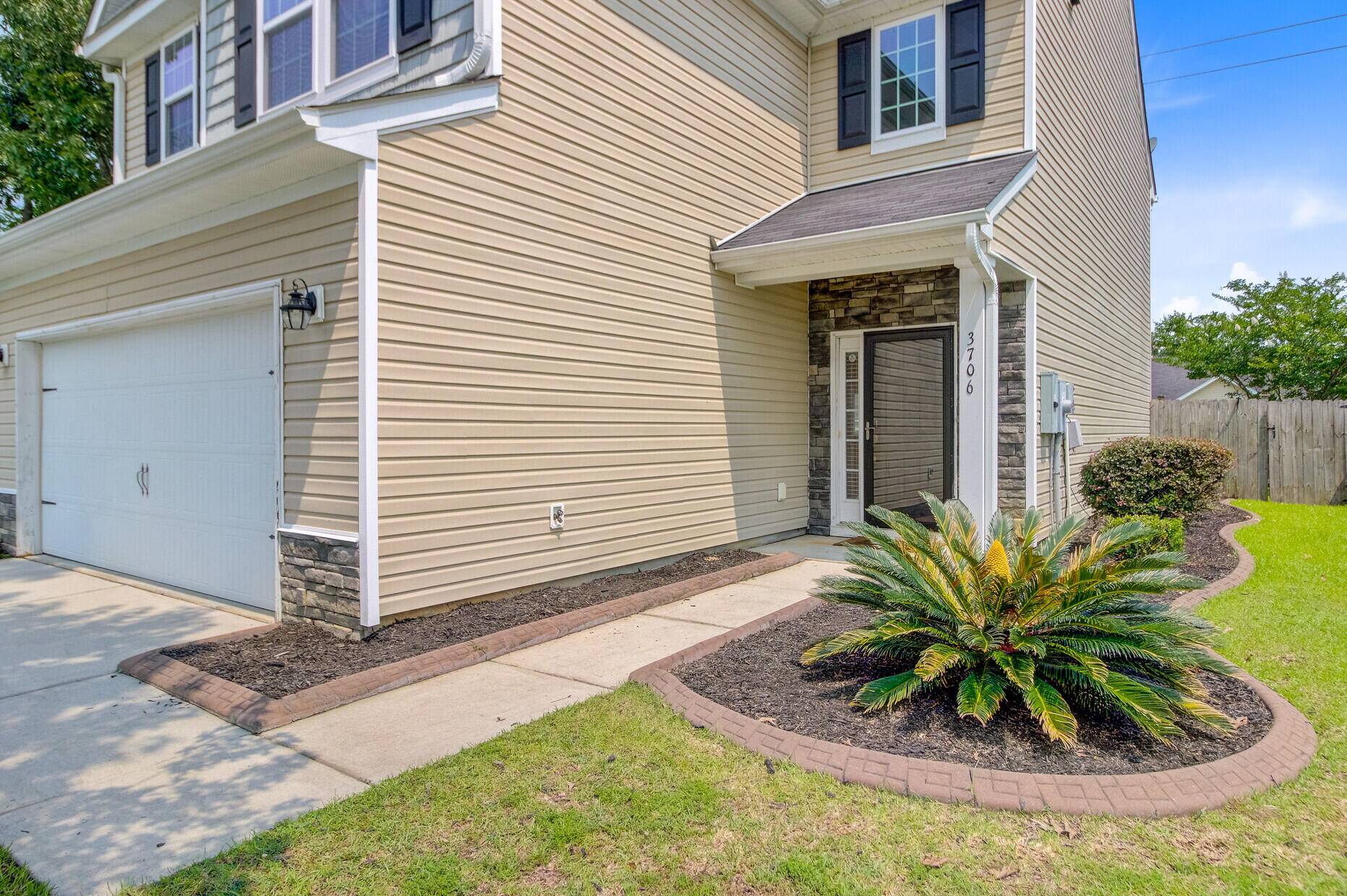 Ladson, SC 29456,3706 Blackjack Rd