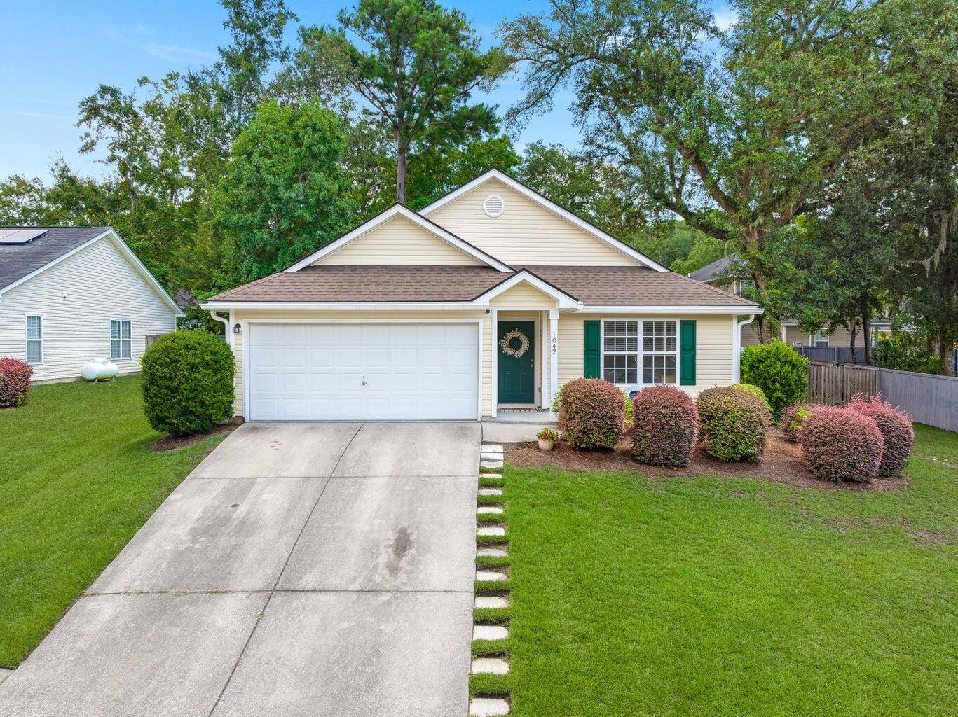Hanahan, SC 29410,1042 Steelechase Ln