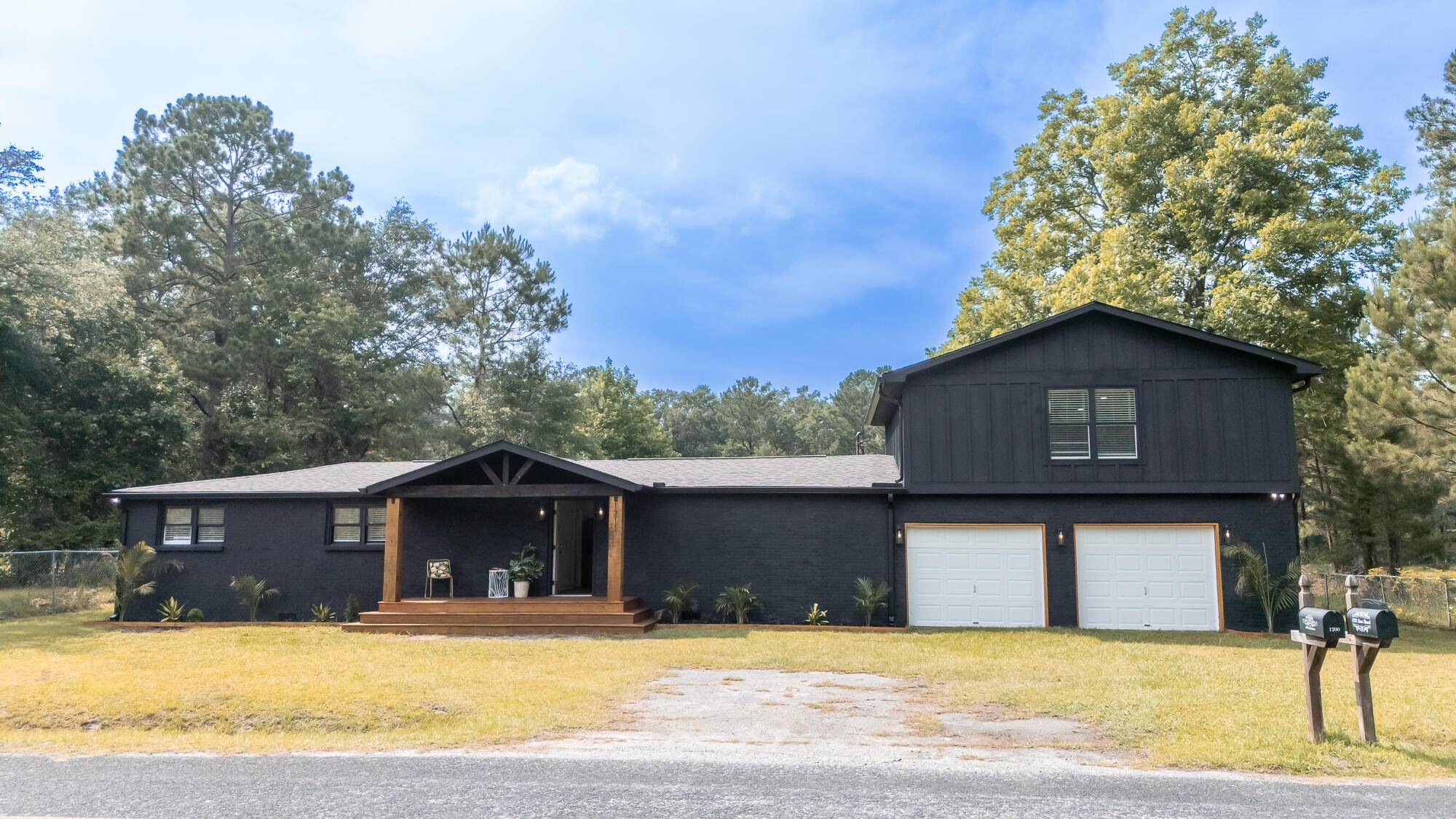Cordesville, SC 29434,1211 Lem Rd