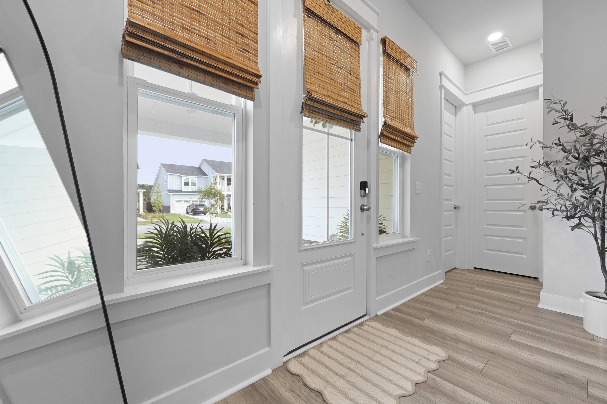 Summerville, SC 29486,109 Medford St
