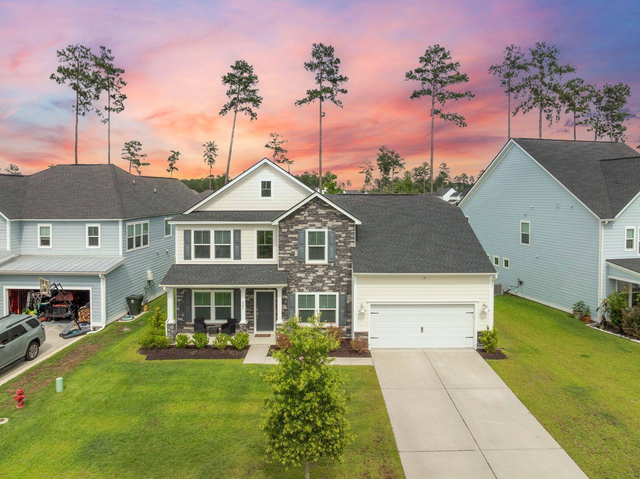 Summerville, SC 29486,223 Granton Edge Ln