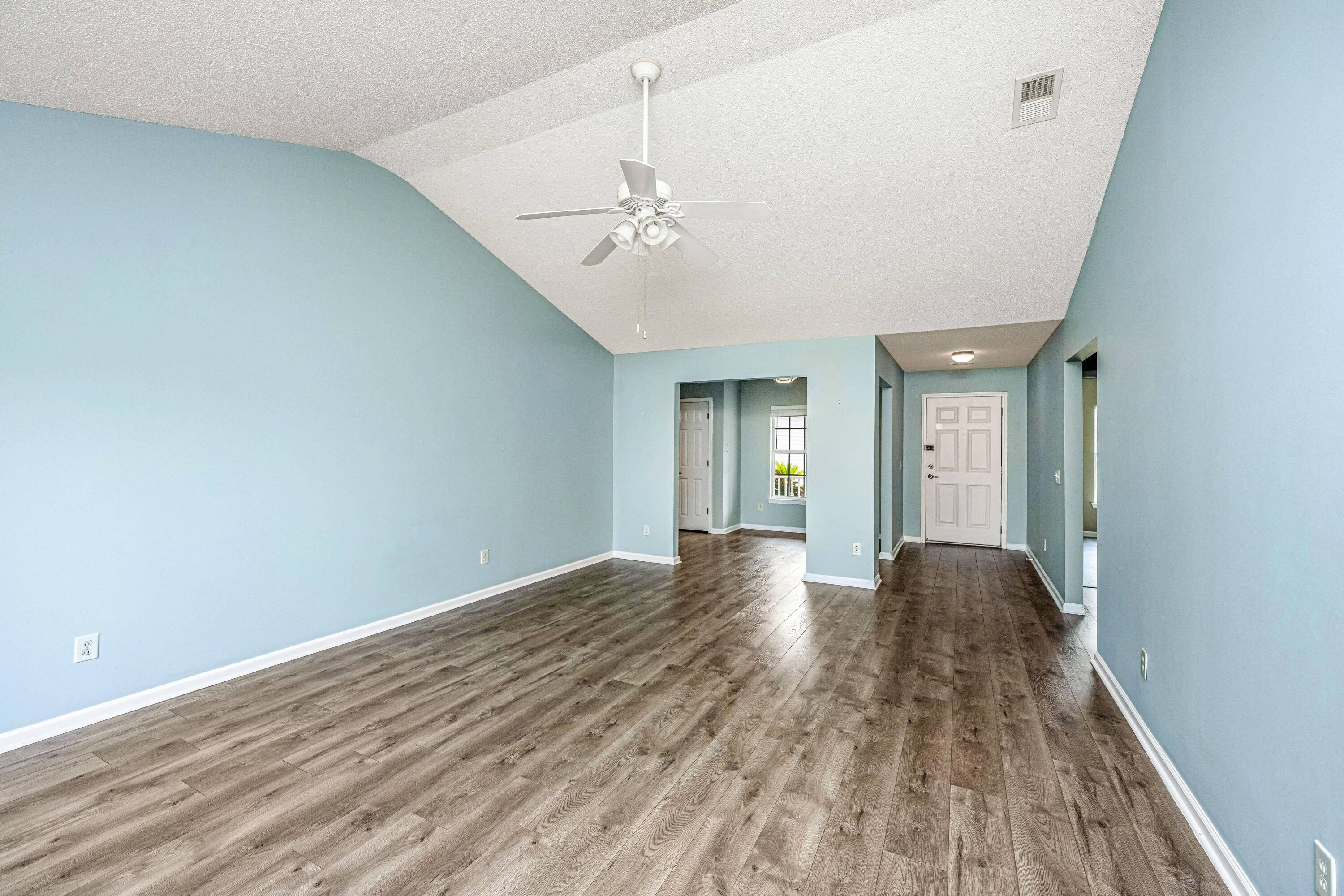 Summerville, SC 29483,129 Dovetail Cir