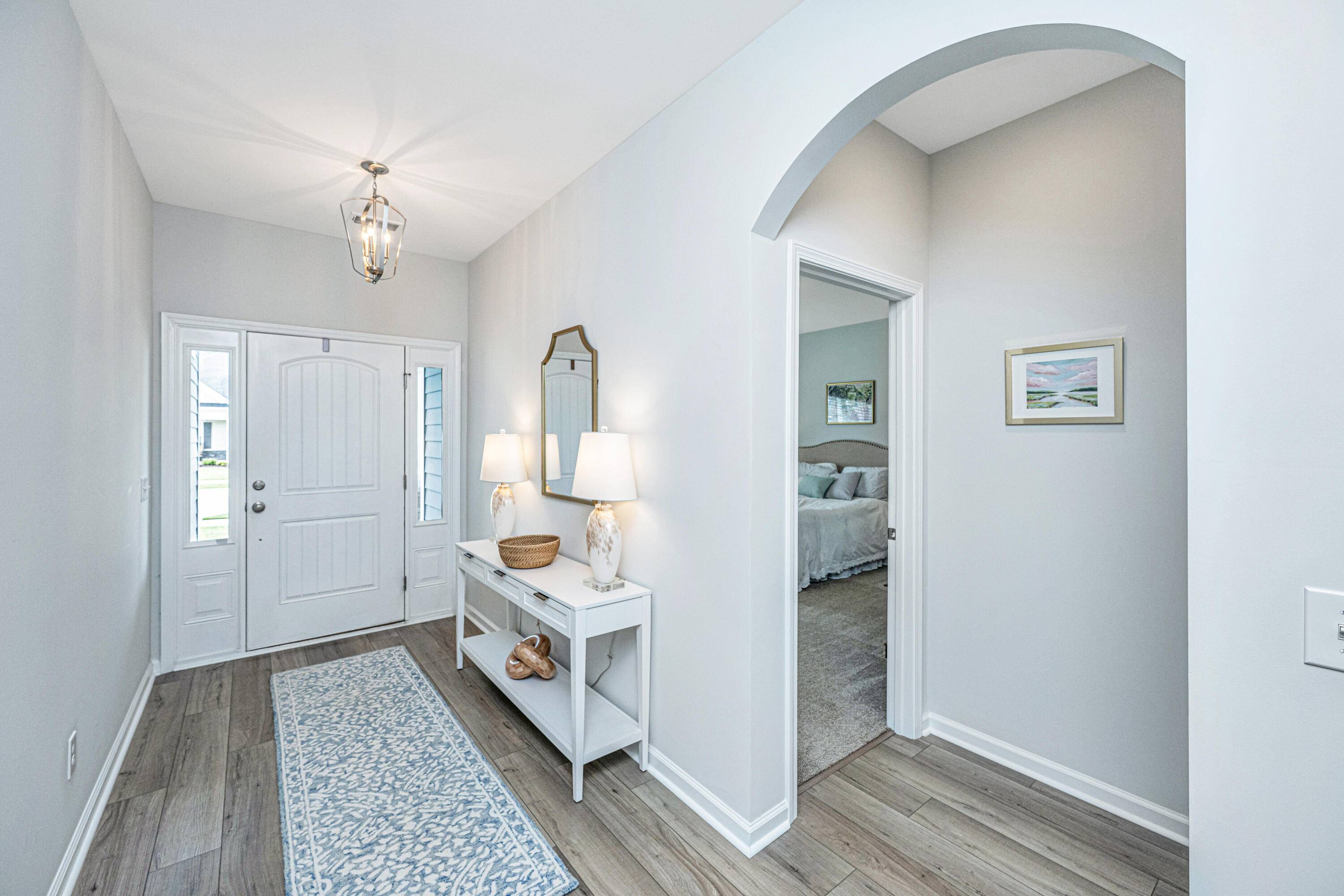 Summerville, SC 29486,302 Fiddleback Dr