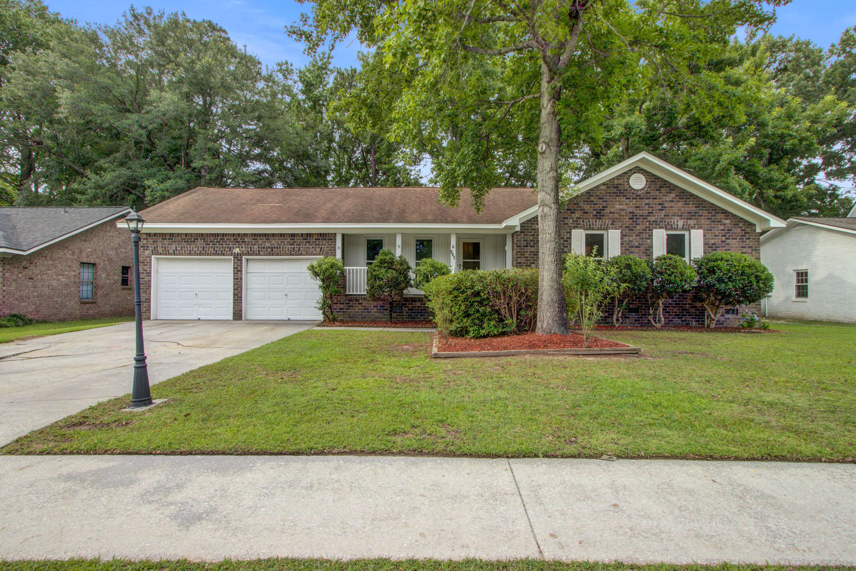 Goose Creek, SC 29445,436 Fox Hunt Rd