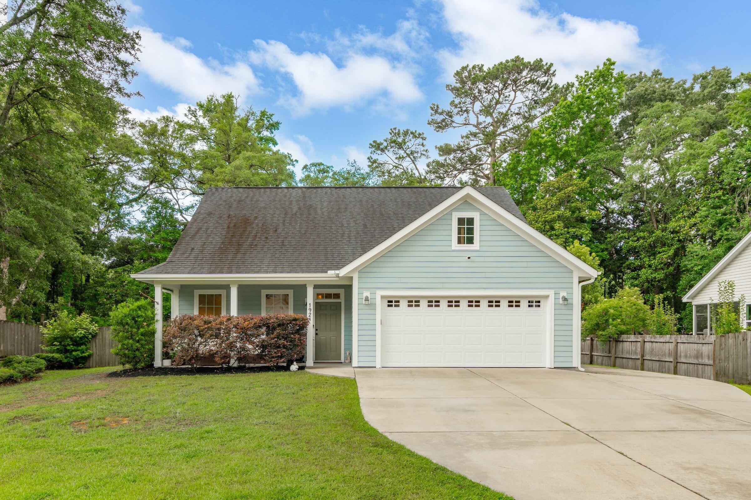 Johns Island, SC 29455,1928 Gasque St