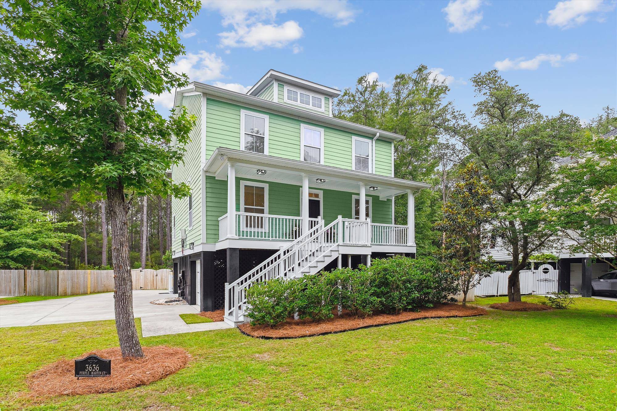 Mount Pleasant, SC 29466,3636 Purple Martin Ct