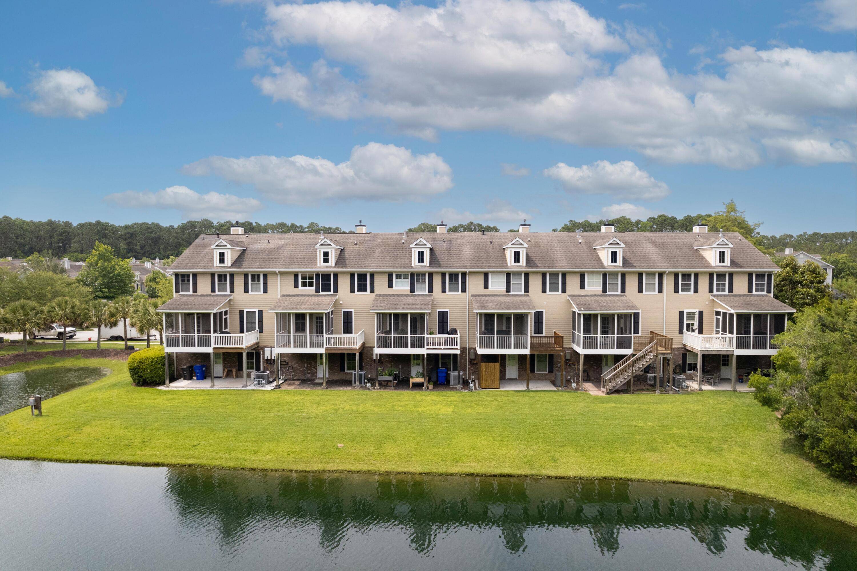 Mount Pleasant, SC 29466,3588 Bagley Dr