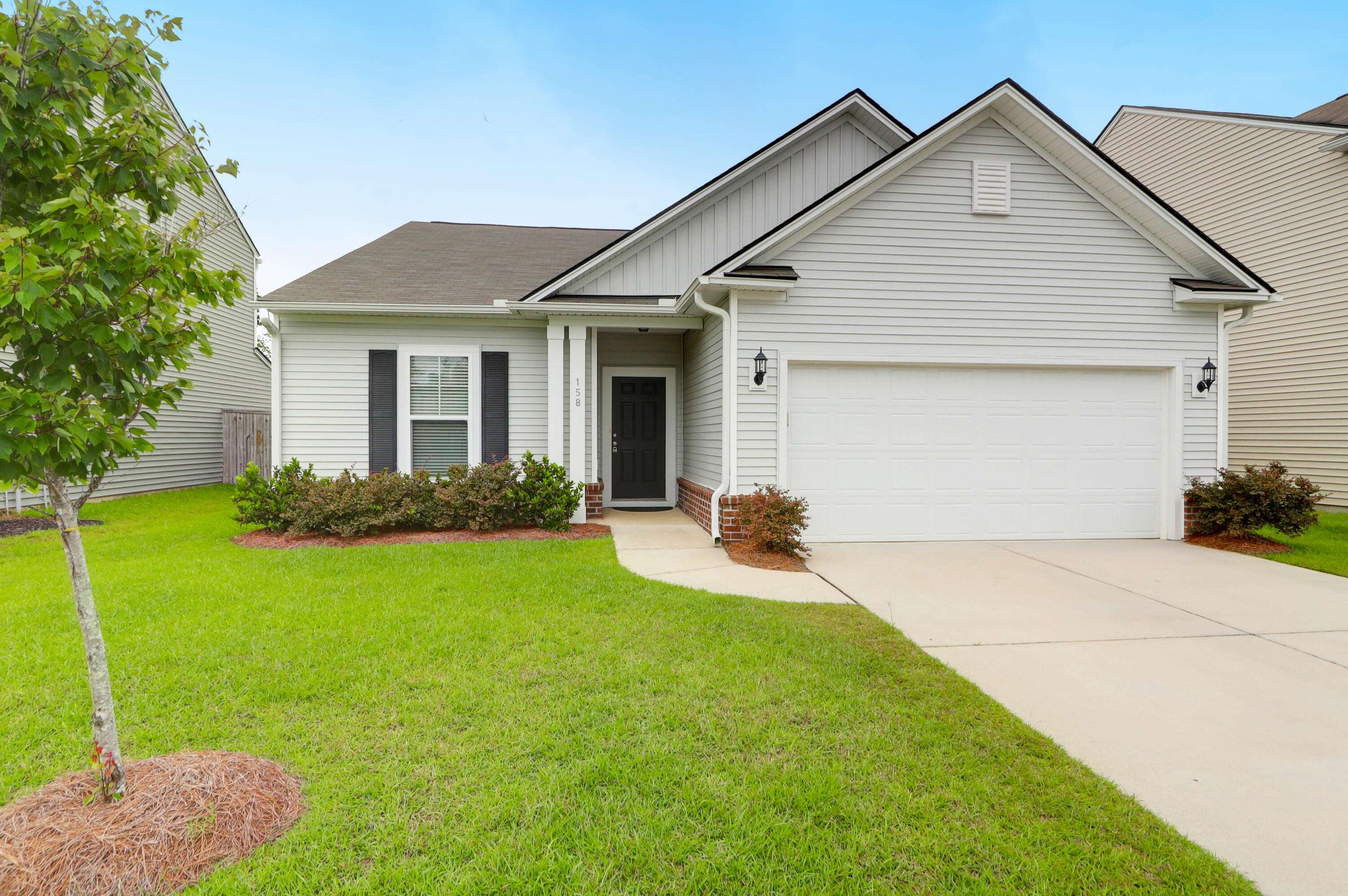 Summerville, SC 29486,158 Hayworth Rd