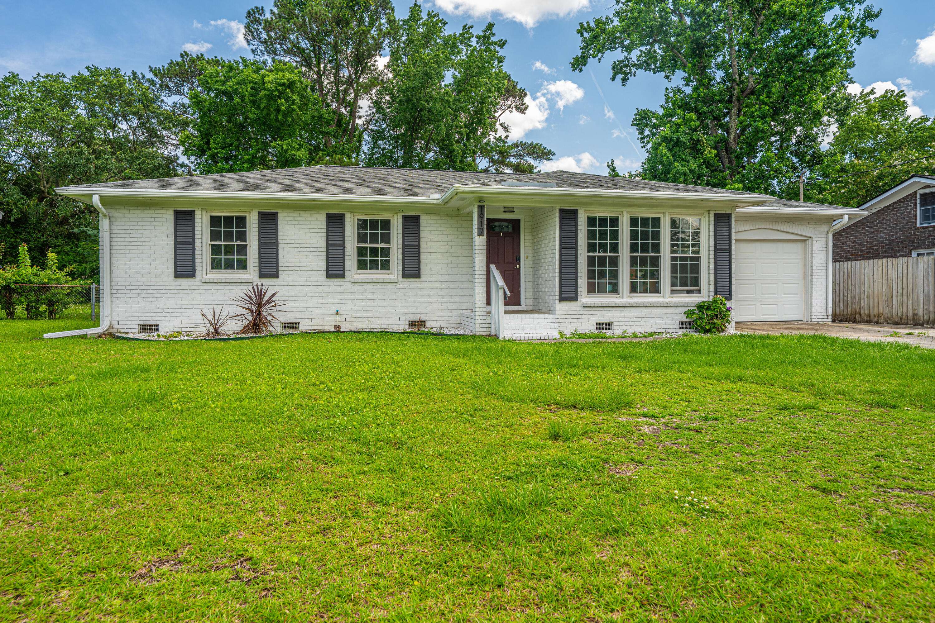 Charleston, SC 29407,1917 Piper Dr