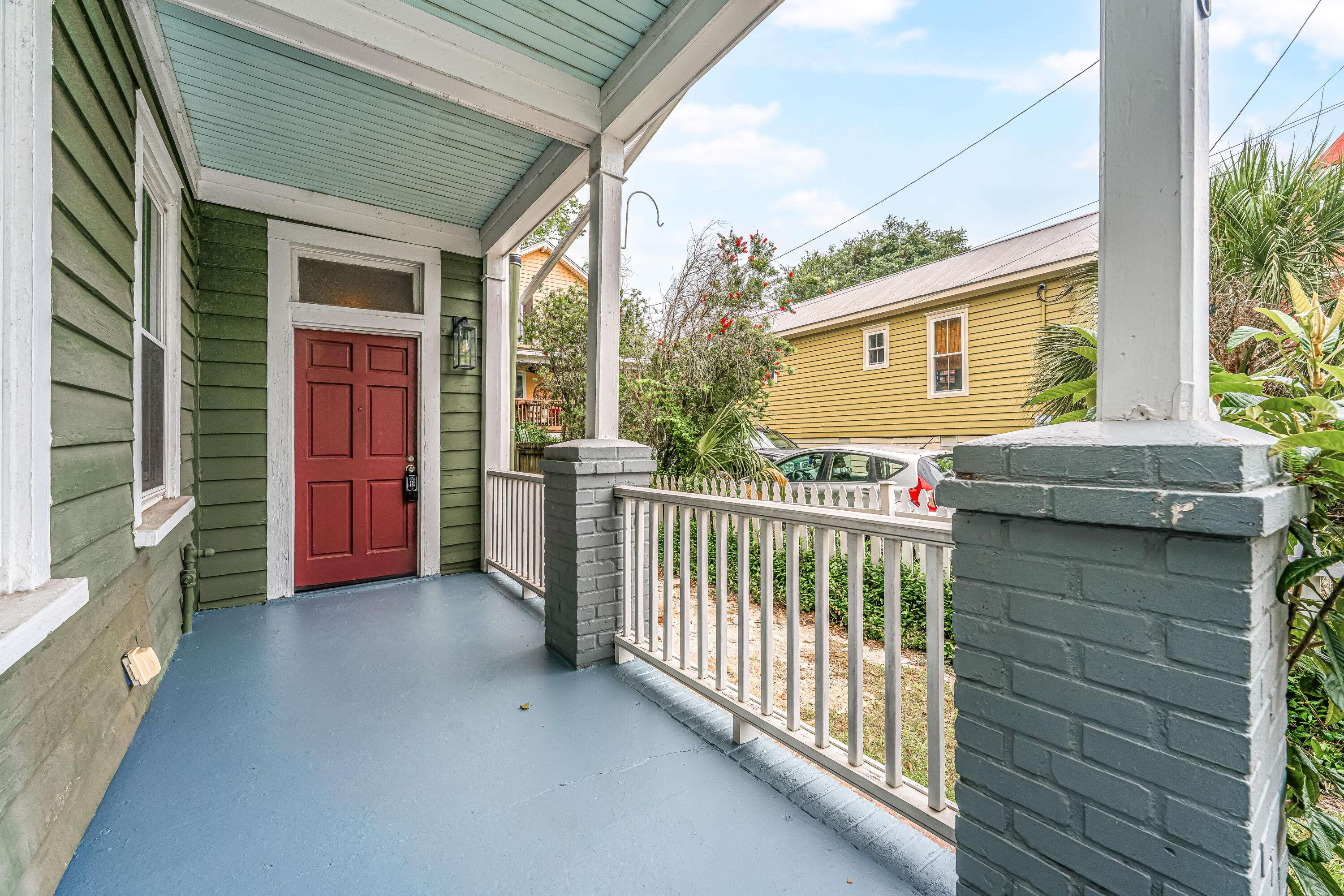 Charleston, SC 29403,173 Fishburne St