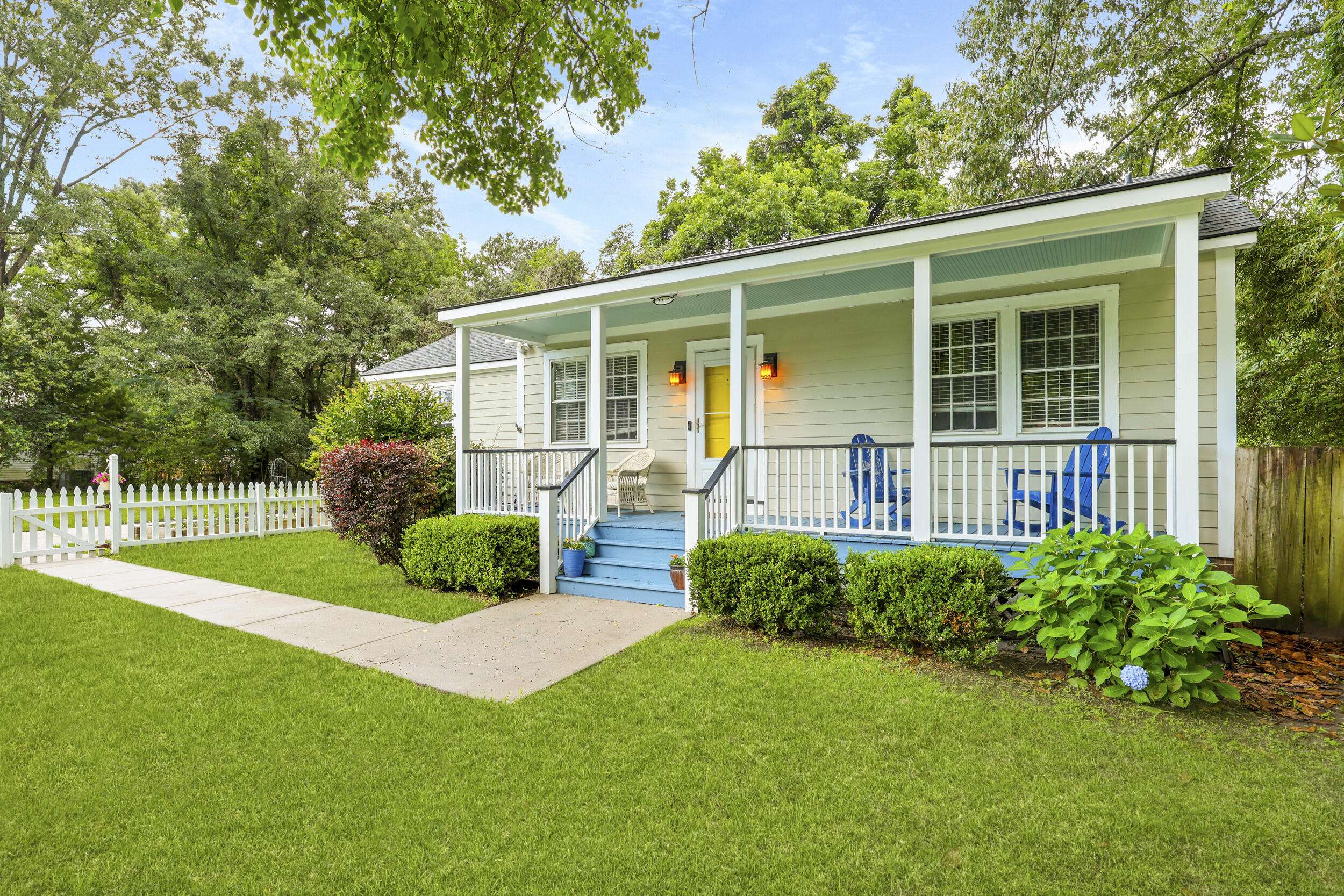 Charleston, SC 29414,2343 Herndon Dr