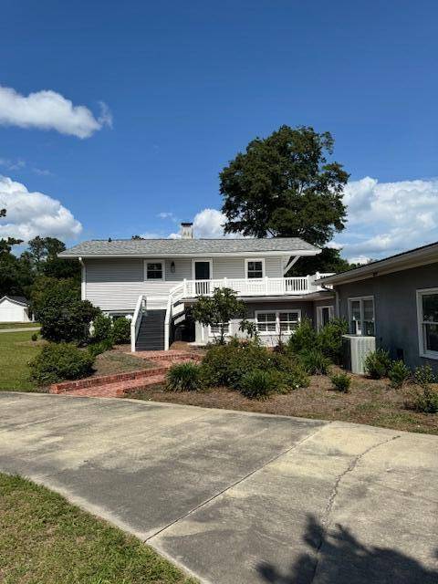 Manning, SC 29102,1129 Levi St