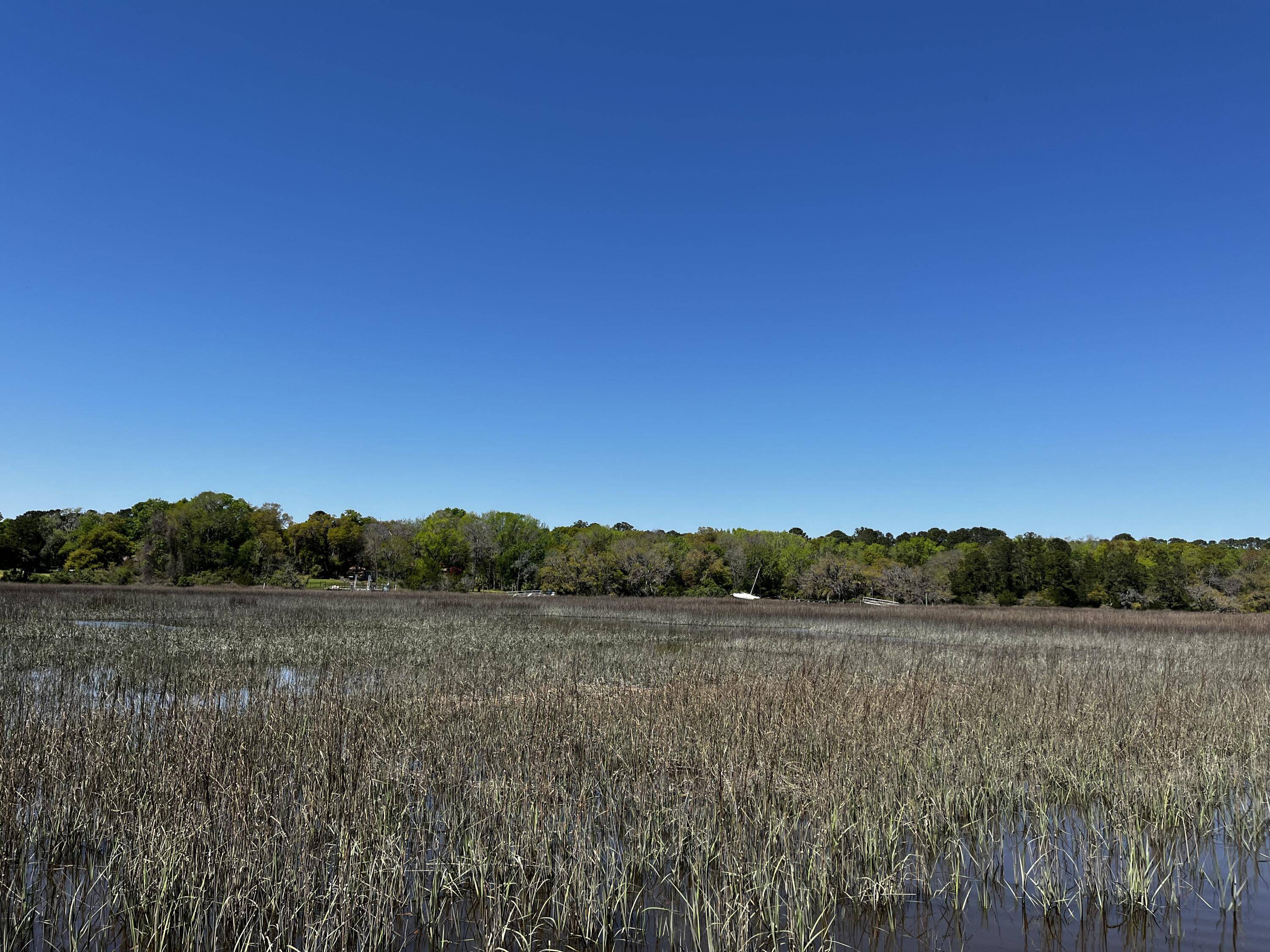 Saint Helena Island, SC 29920,1323 Sea Island Pkwy