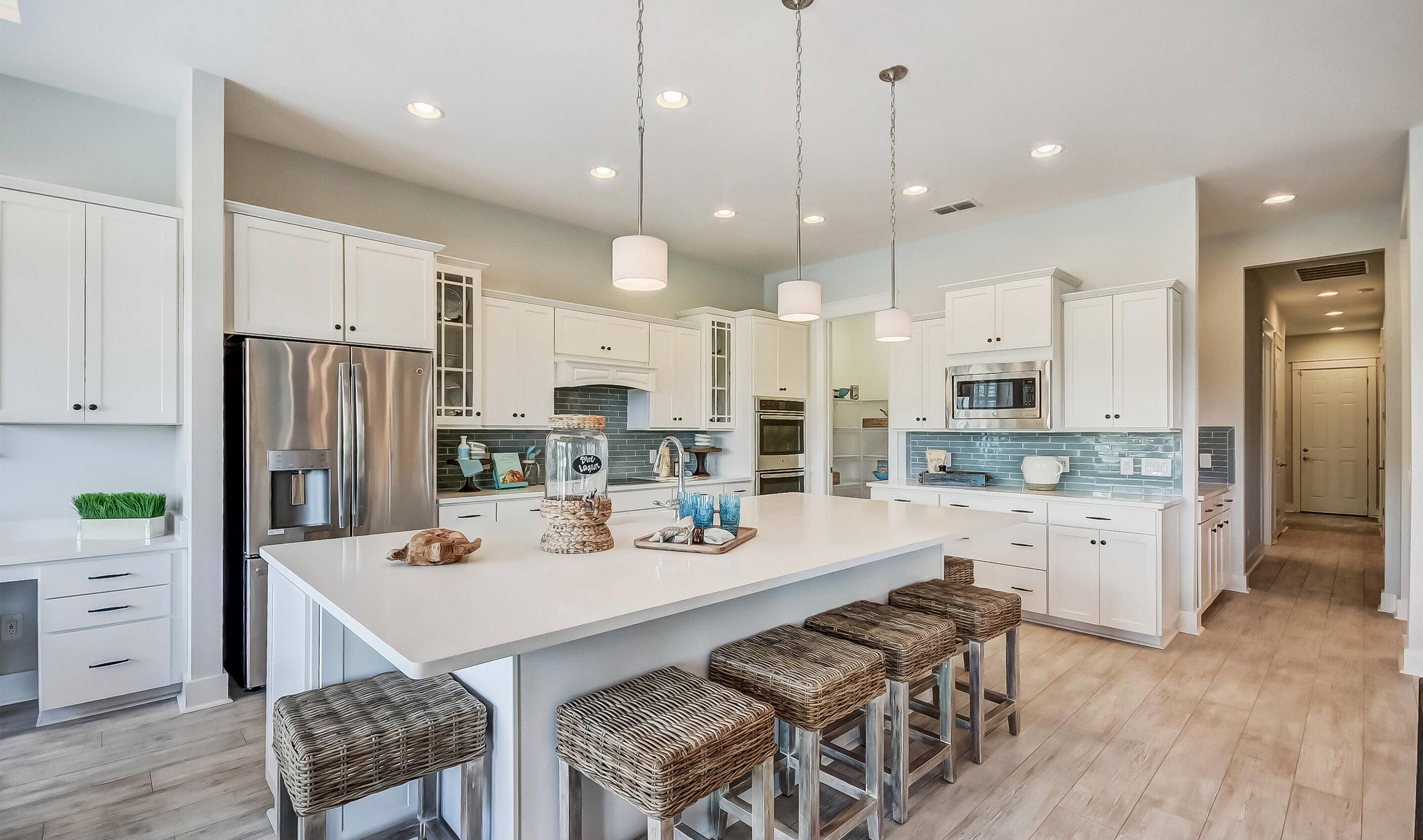 Summerville, SC 29486,113 Magnolia House Dr