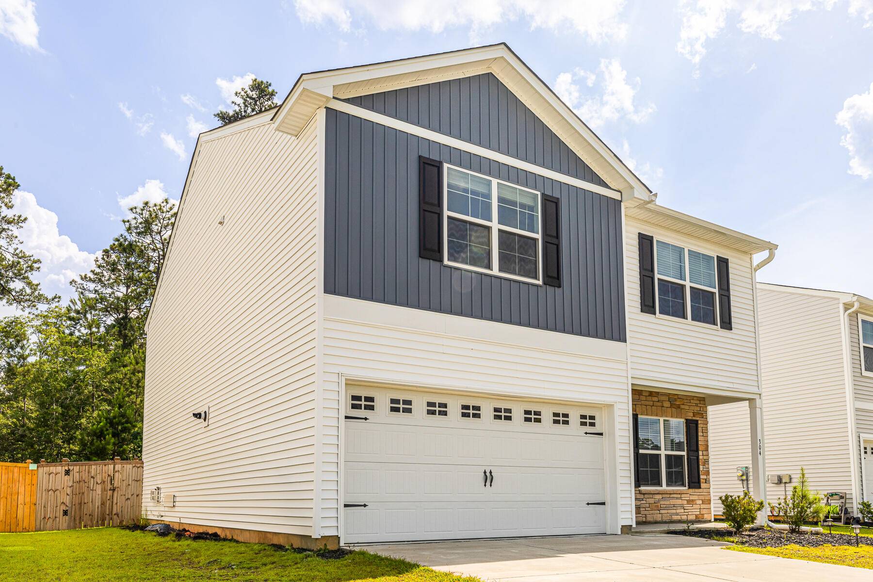 Summerville, SC 29486,304 Torslanda Ln