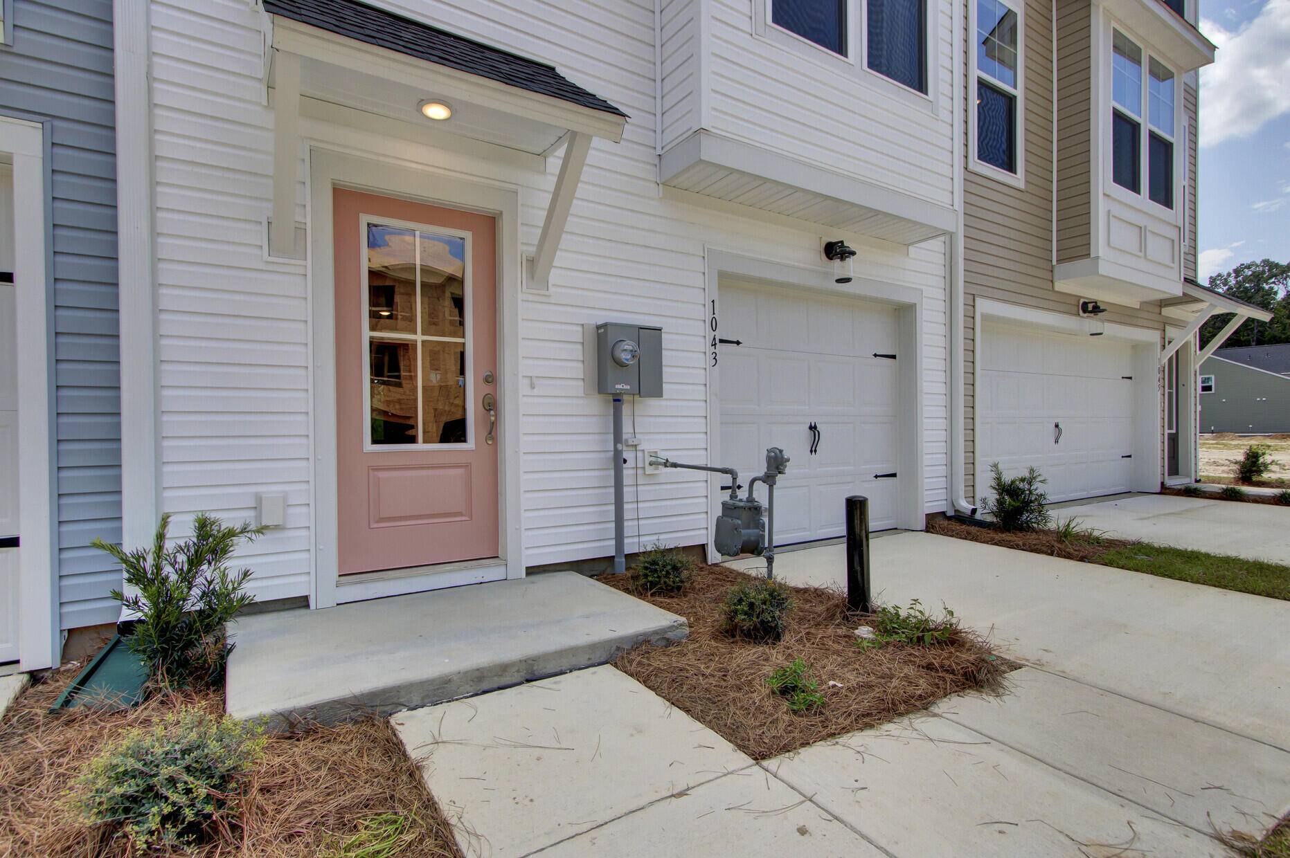Johns Island, SC 29455,437 Caledon Ct