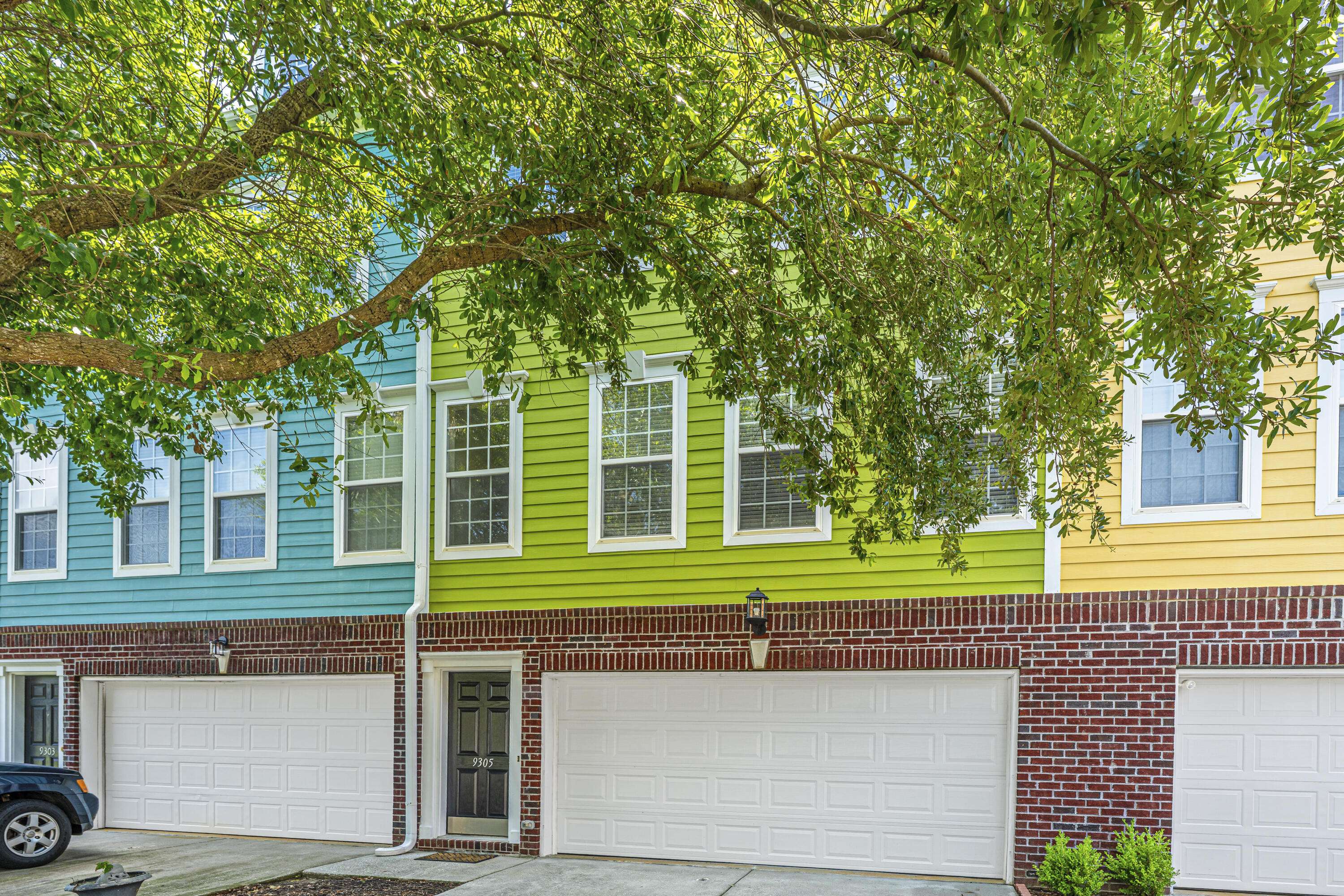 Ladson, SC 29456,9305 Sweetbay Ct