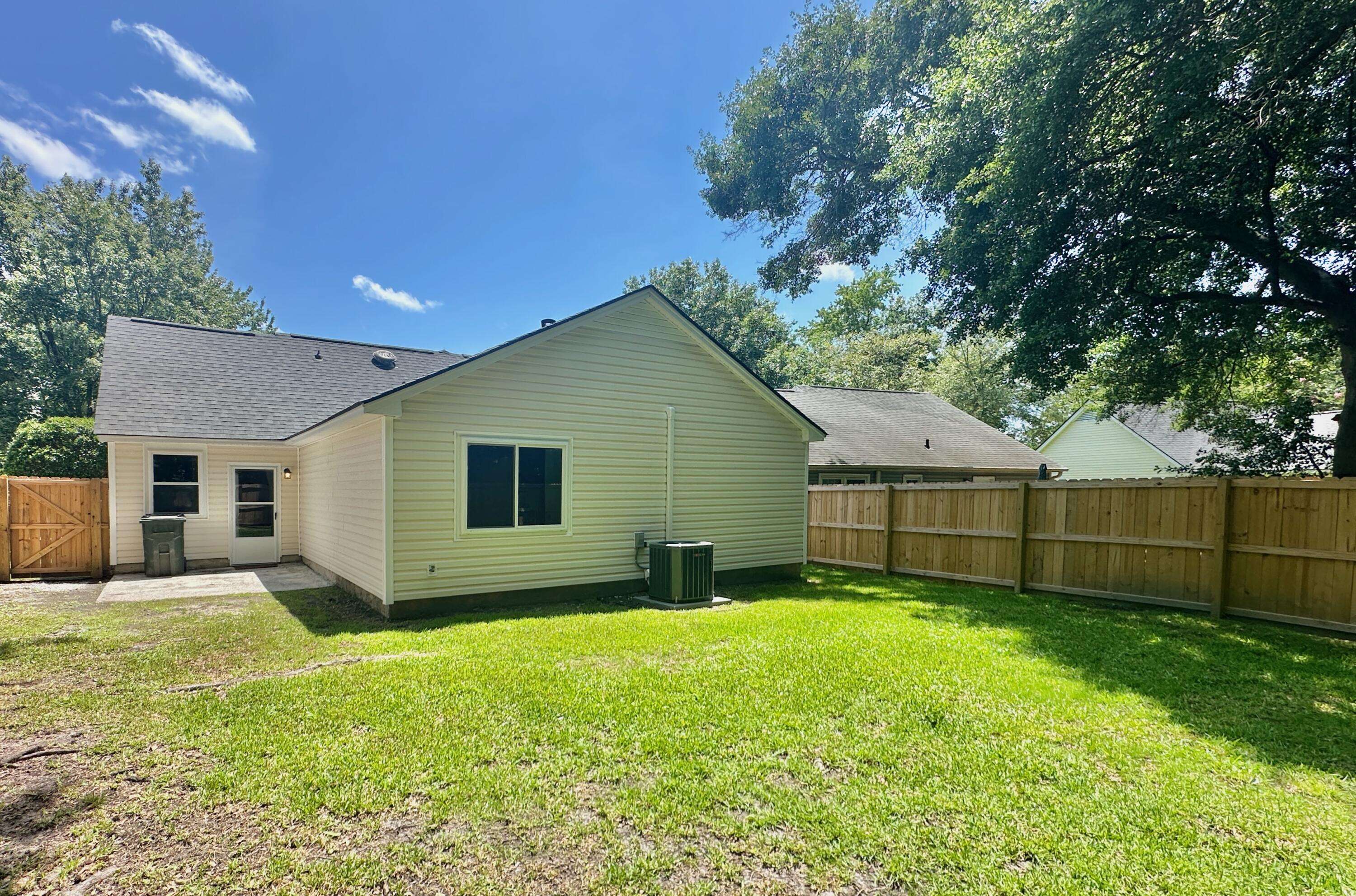 Goose Creek, SC 29445,108 Alston Cir