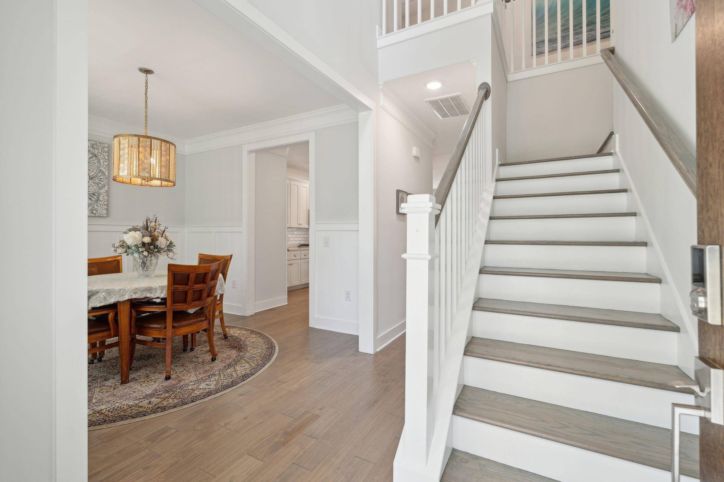 Mount Pleasant, SC 29464,217 7th Ave