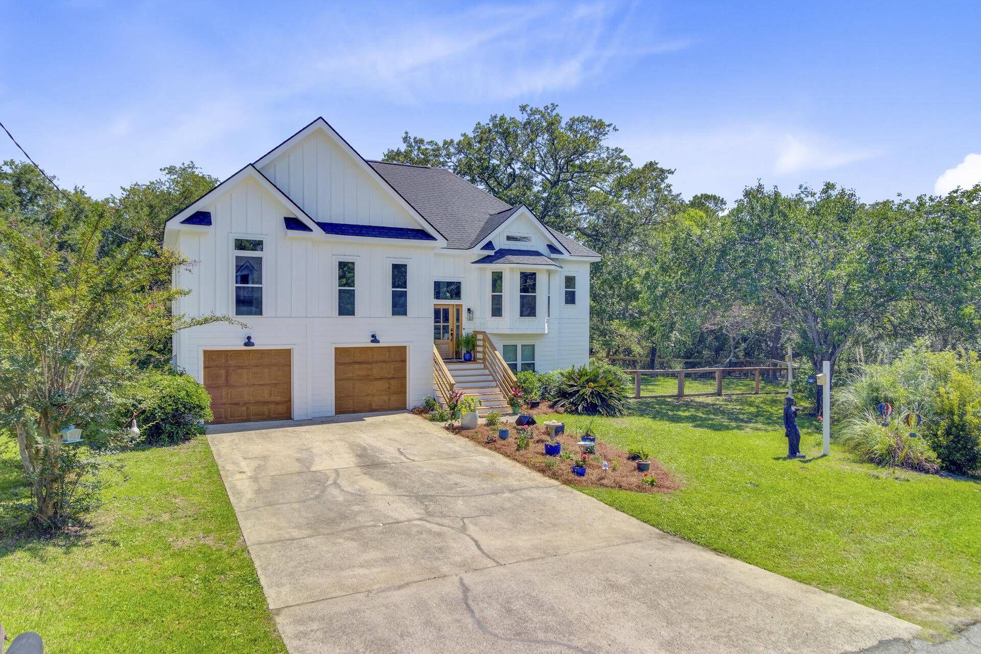 Mount Pleasant, SC 29464,261 Palm St