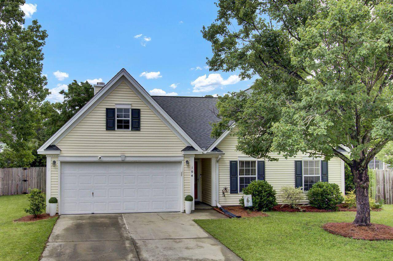 Goose Creek, SC 29445,104 Lancaster Ct