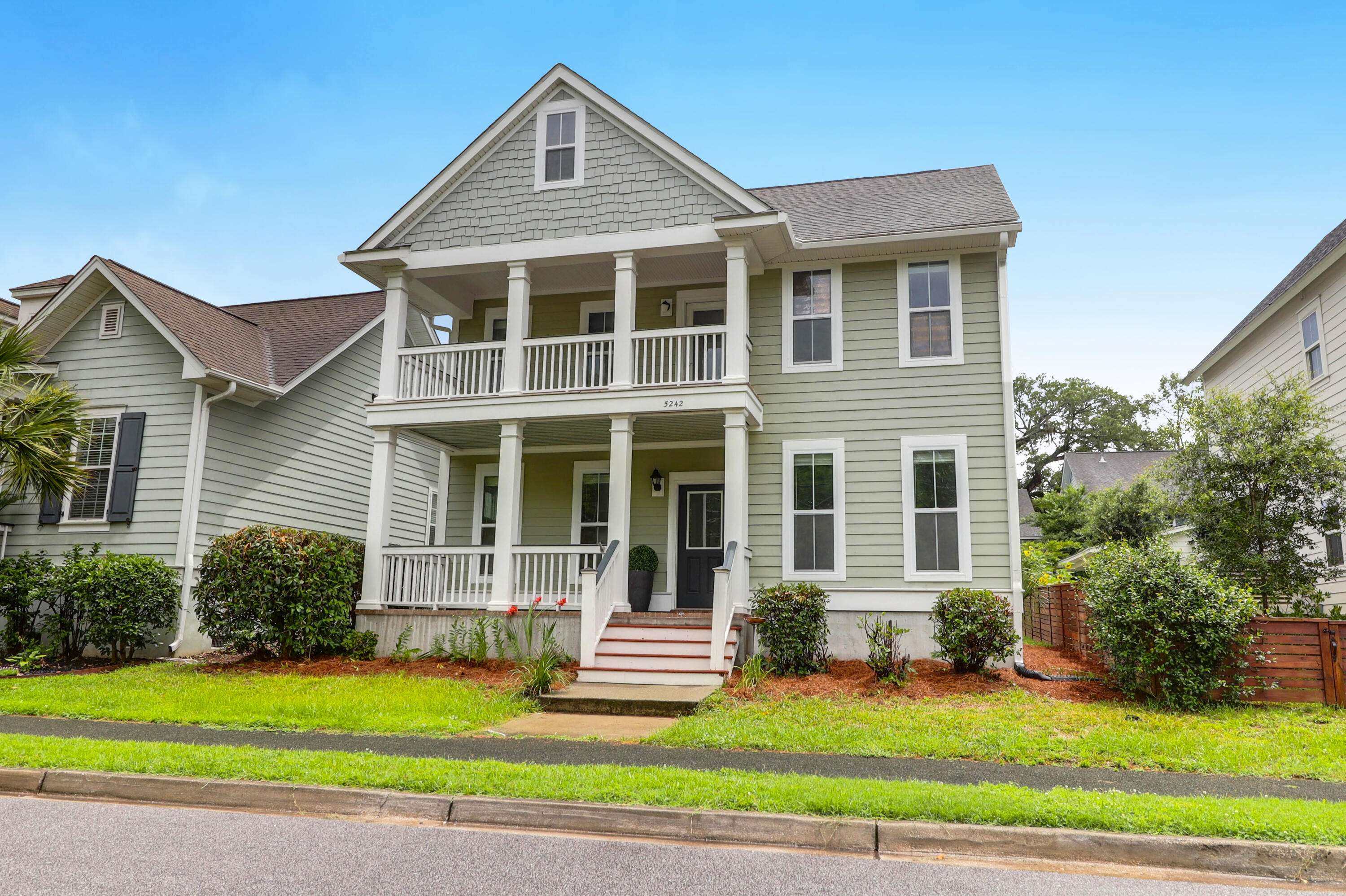 North Charleston, SC 29405,5242 E Dolphin St