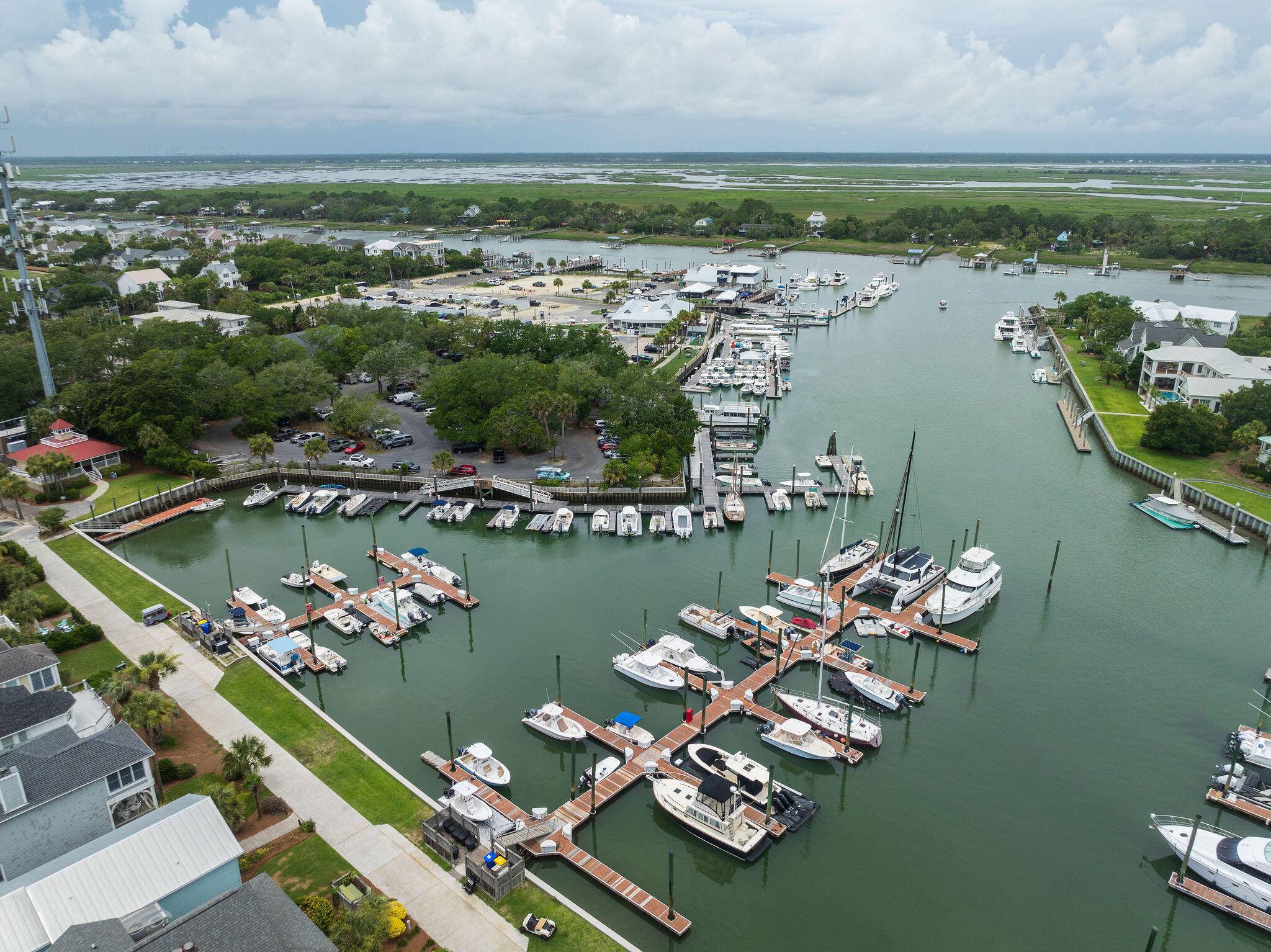 Isle Of Palms, SC 29451,40 41st Ave #B 9