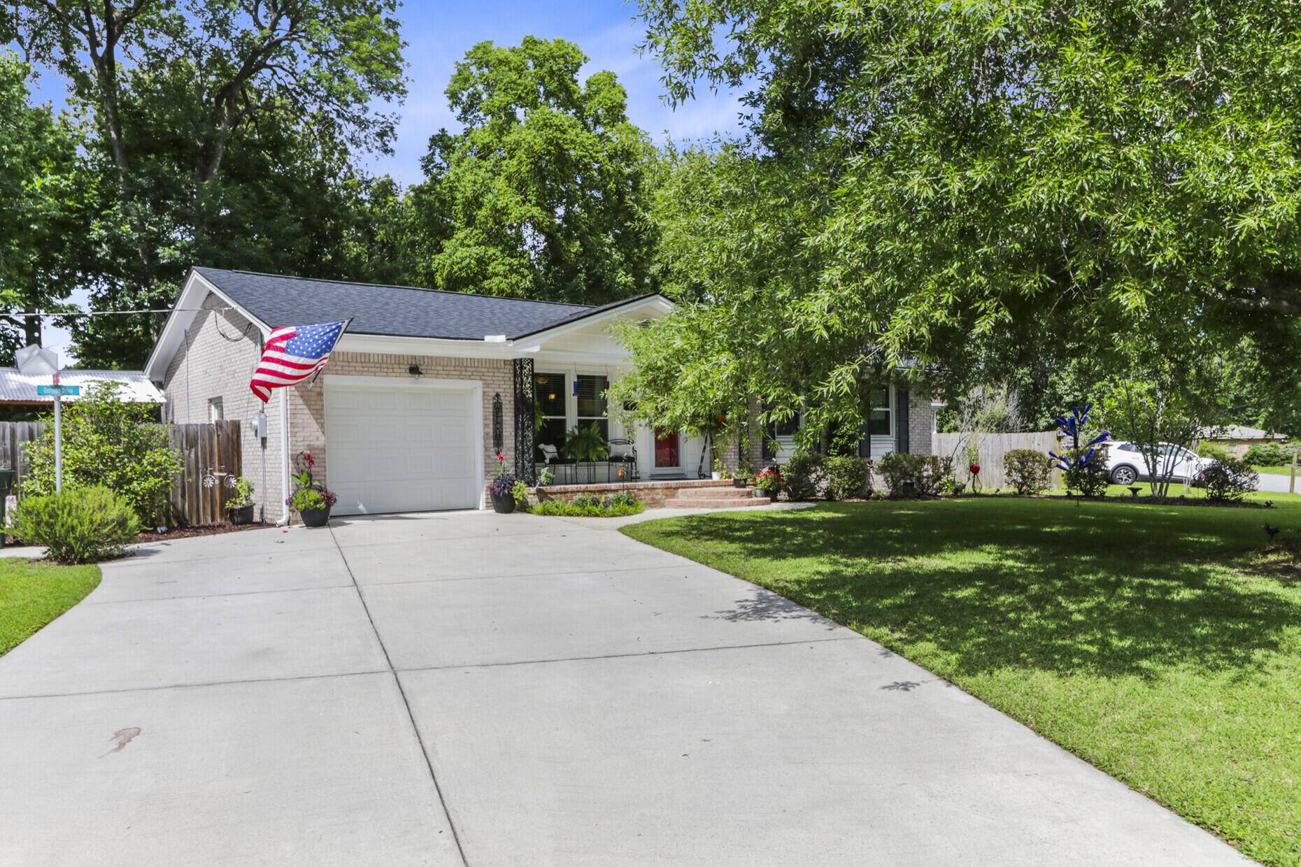 Goose Creek, SC 29445,414 Birch Ave