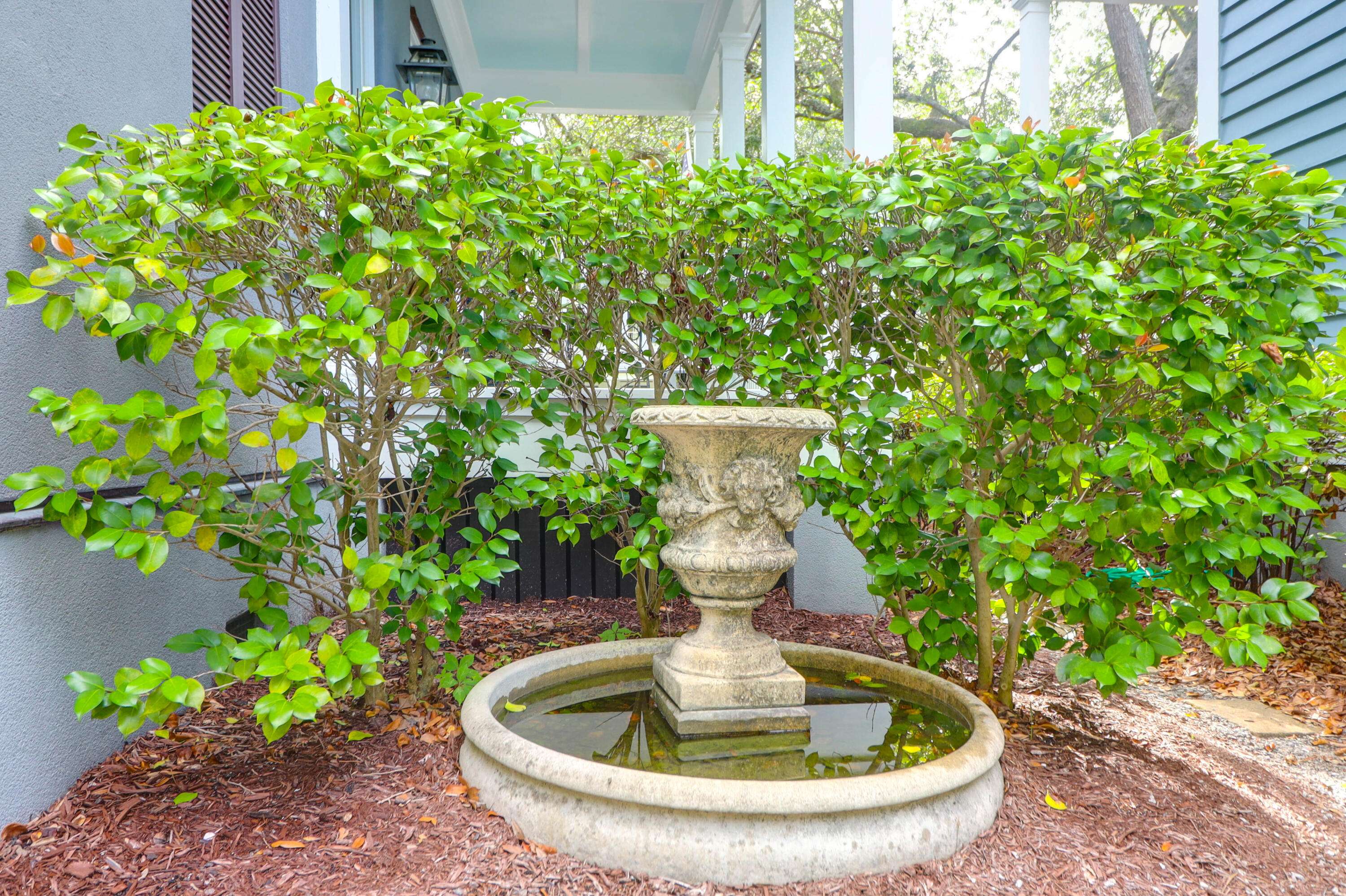 Mount Pleasant, SC 29464,183 Ionsborough St