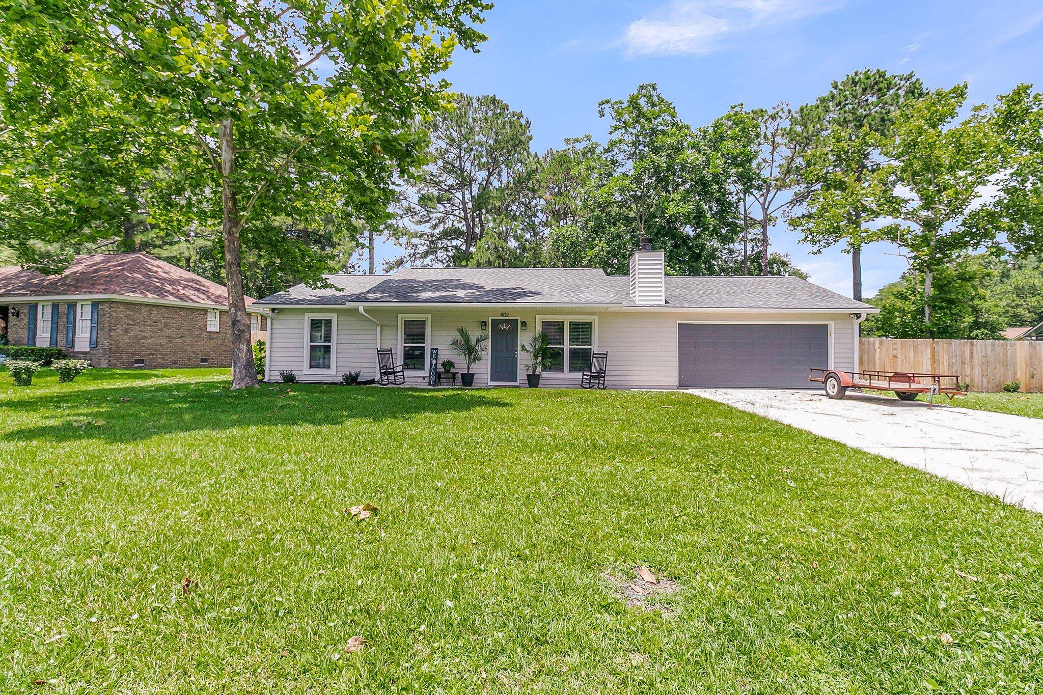 Summerville, SC 29483,402 Woodward Blvd