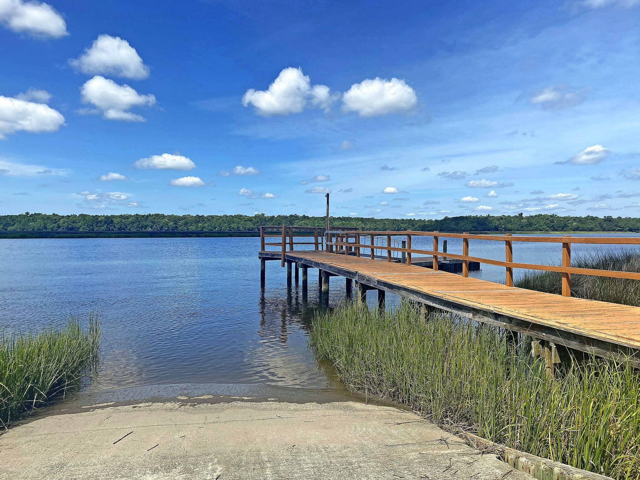 North Charleston, SC 29418,4630 Palm View Cir