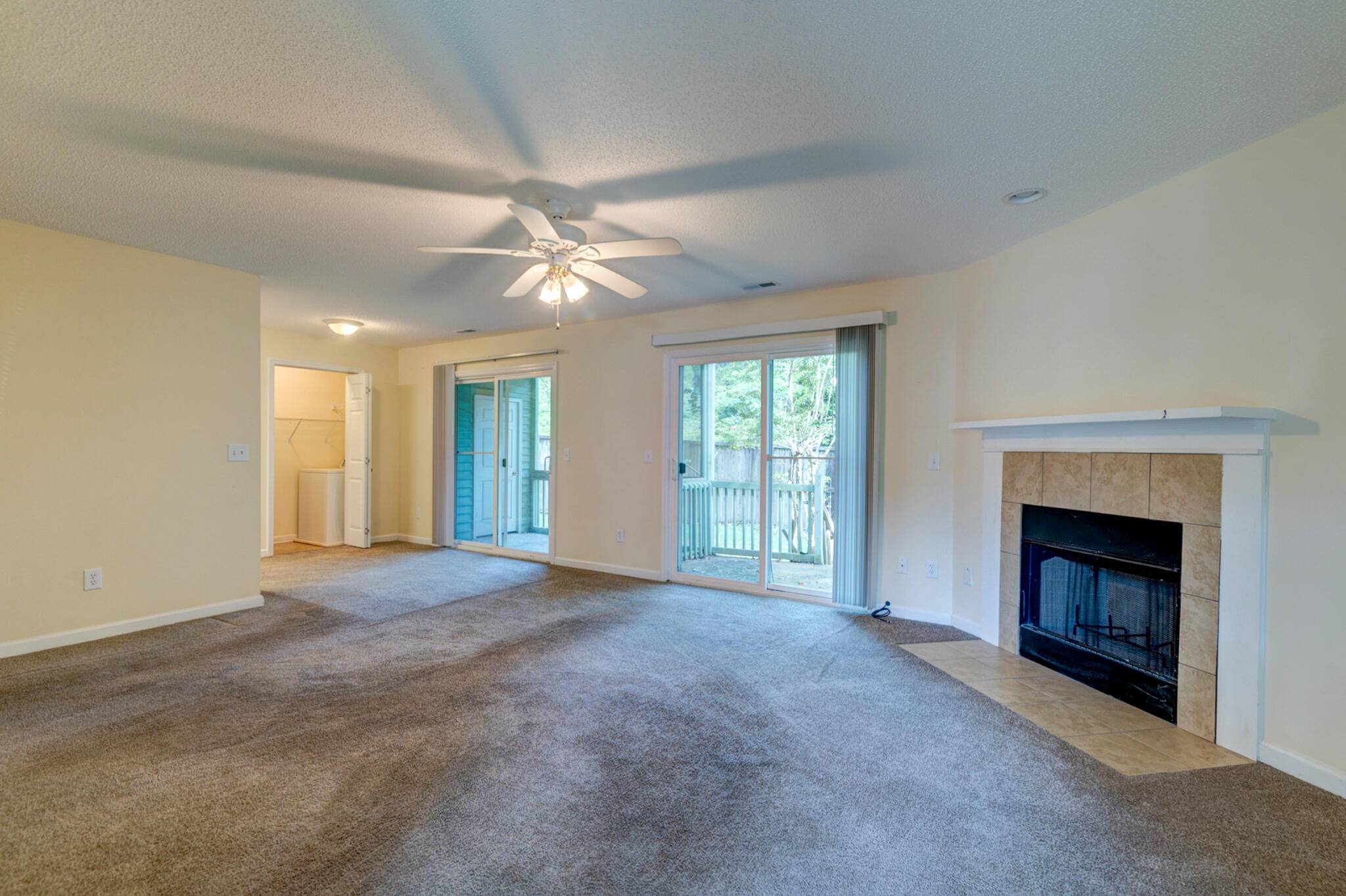 North Charleston, SC 29406,6280 Rolling Fork Rd #302
