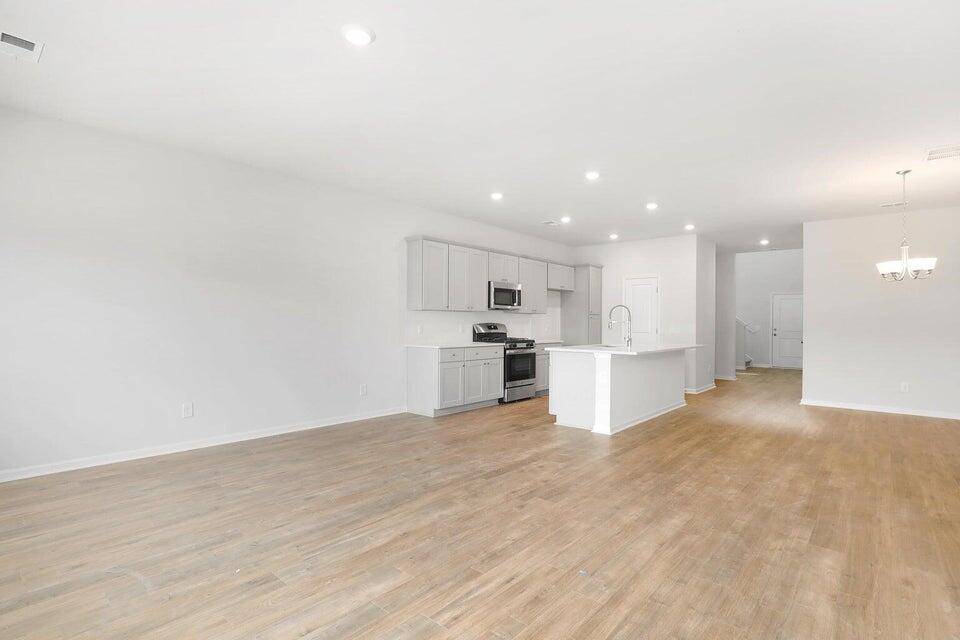 Summerville, SC 29485,114 Lefton Lndg