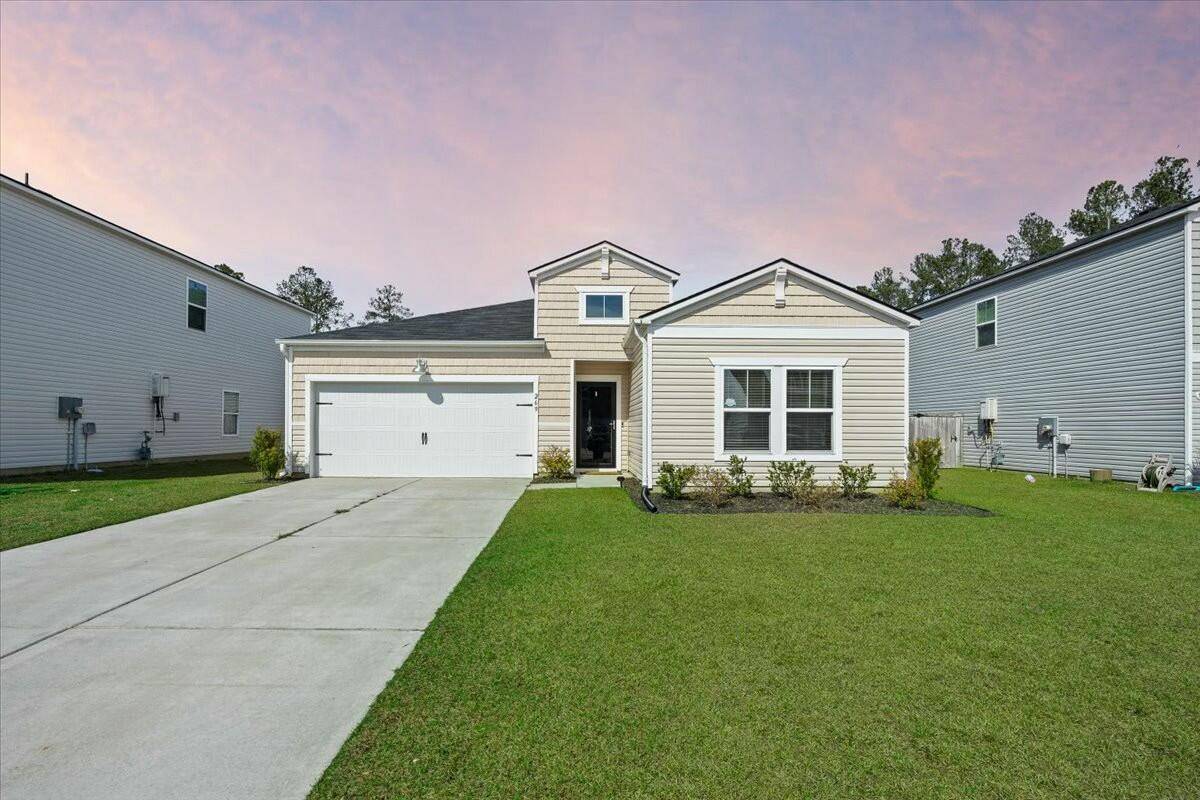 Summerville, SC 29486,269 Firewheel Ct