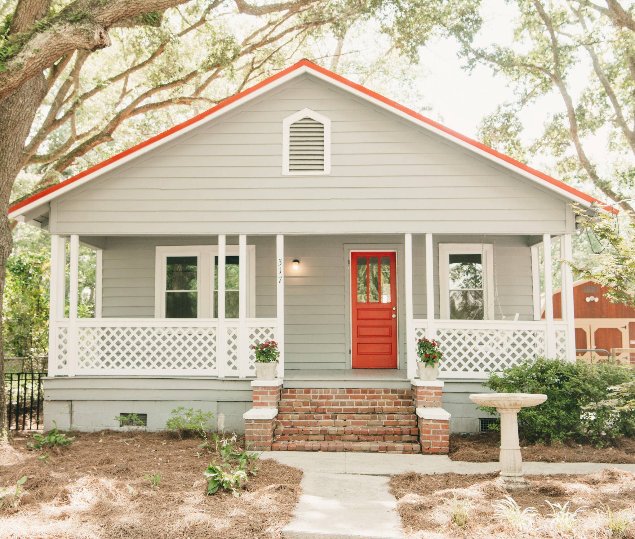 Walterboro, SC 29488,317 Bay St