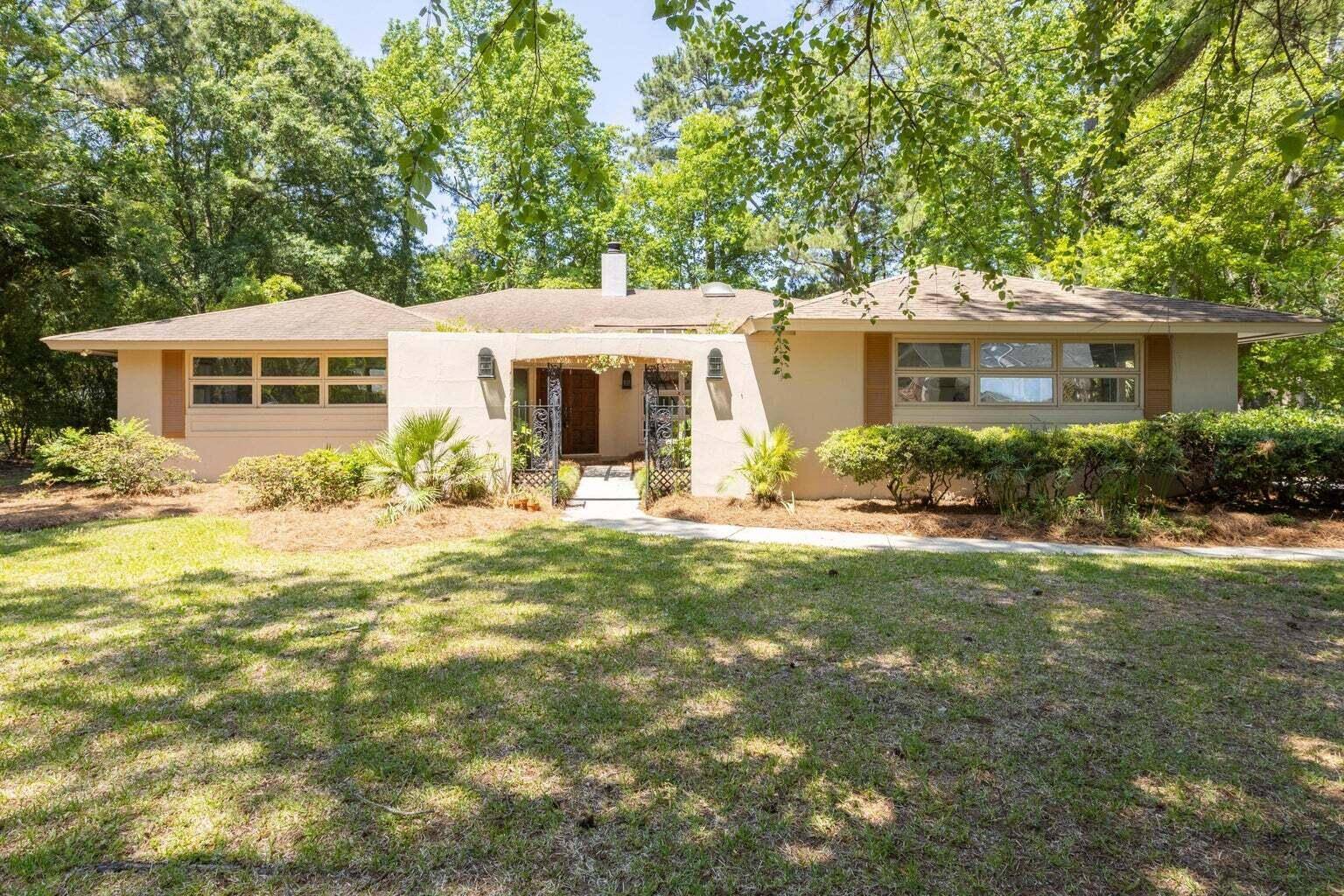 Mount Pleasant, SC 29464,815 Farm Quarter Rd