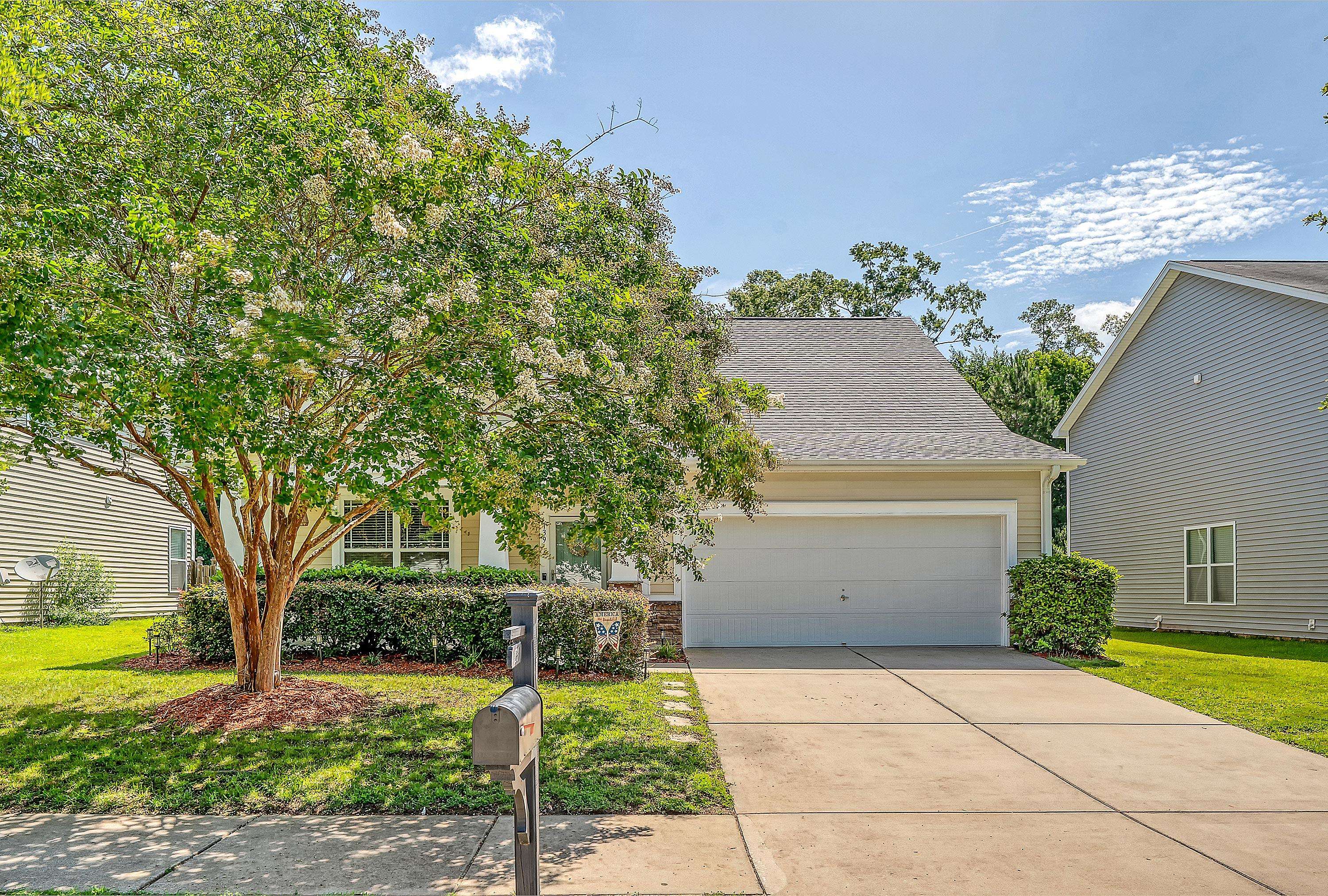 Summerville, SC 29483,139 Gaslight Blvd