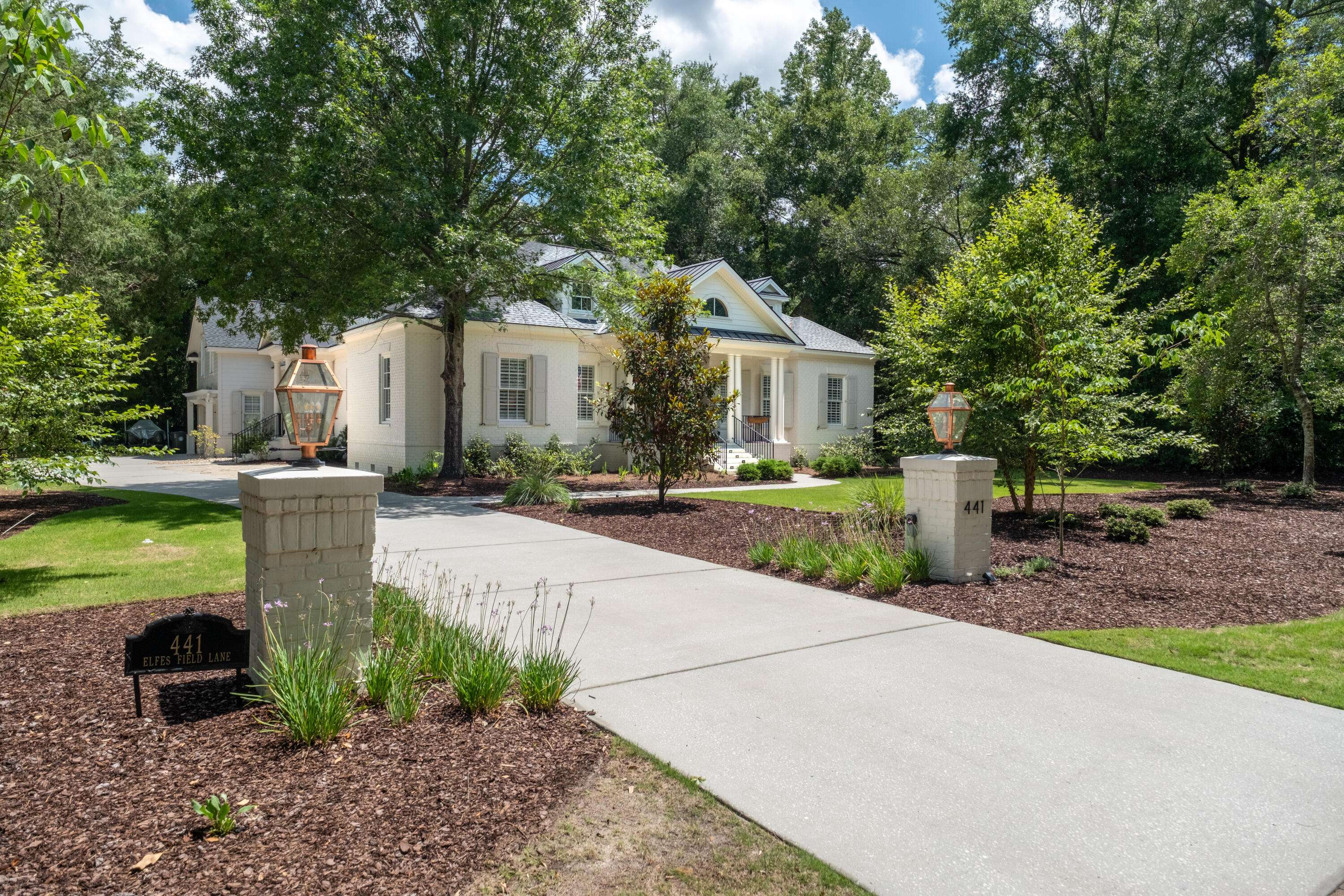 Charleston, SC 29492,441 Elfes Field Ln