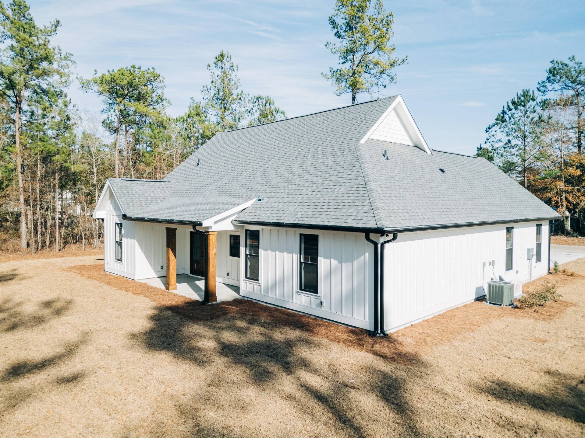 Walterboro, SC 29488,42 Summer Dr