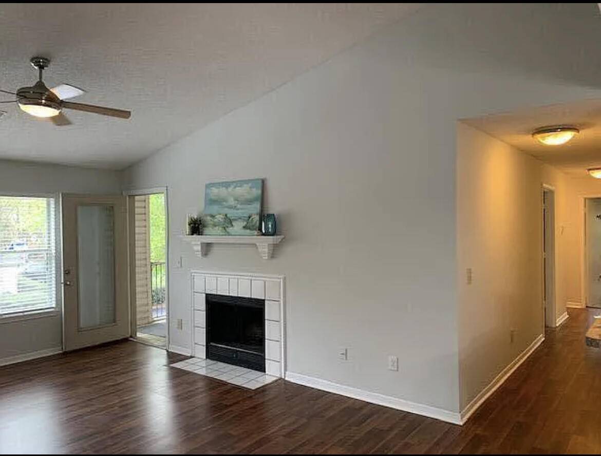 Mount Pleasant, SC 29466,2011 N Hwy 17 #2200e